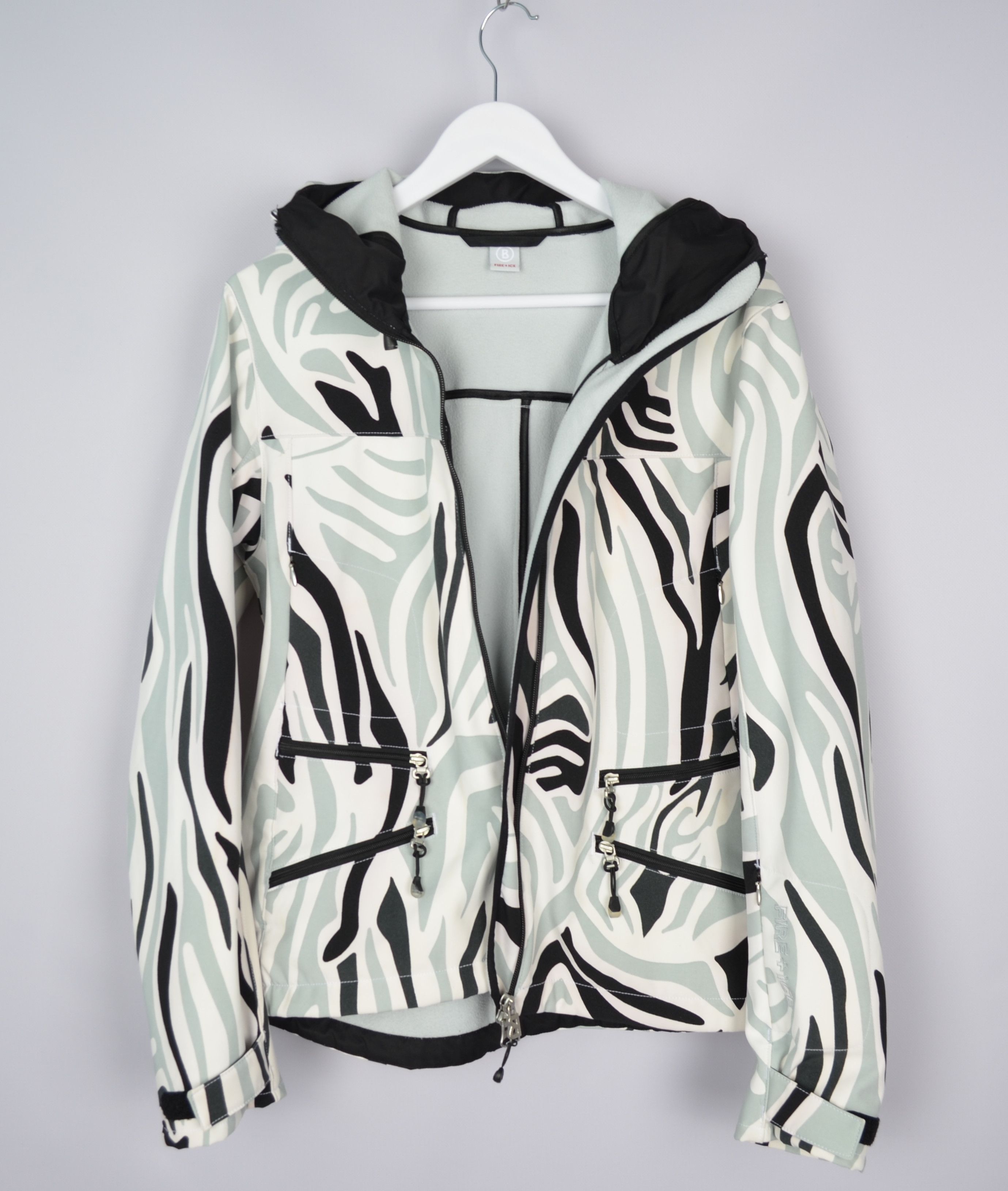 Bogner Bogner Softshell Windbreaker Hooded Stretchy Jacket Size L Size L / US 10 / IT 46 - 16 Thumbnail