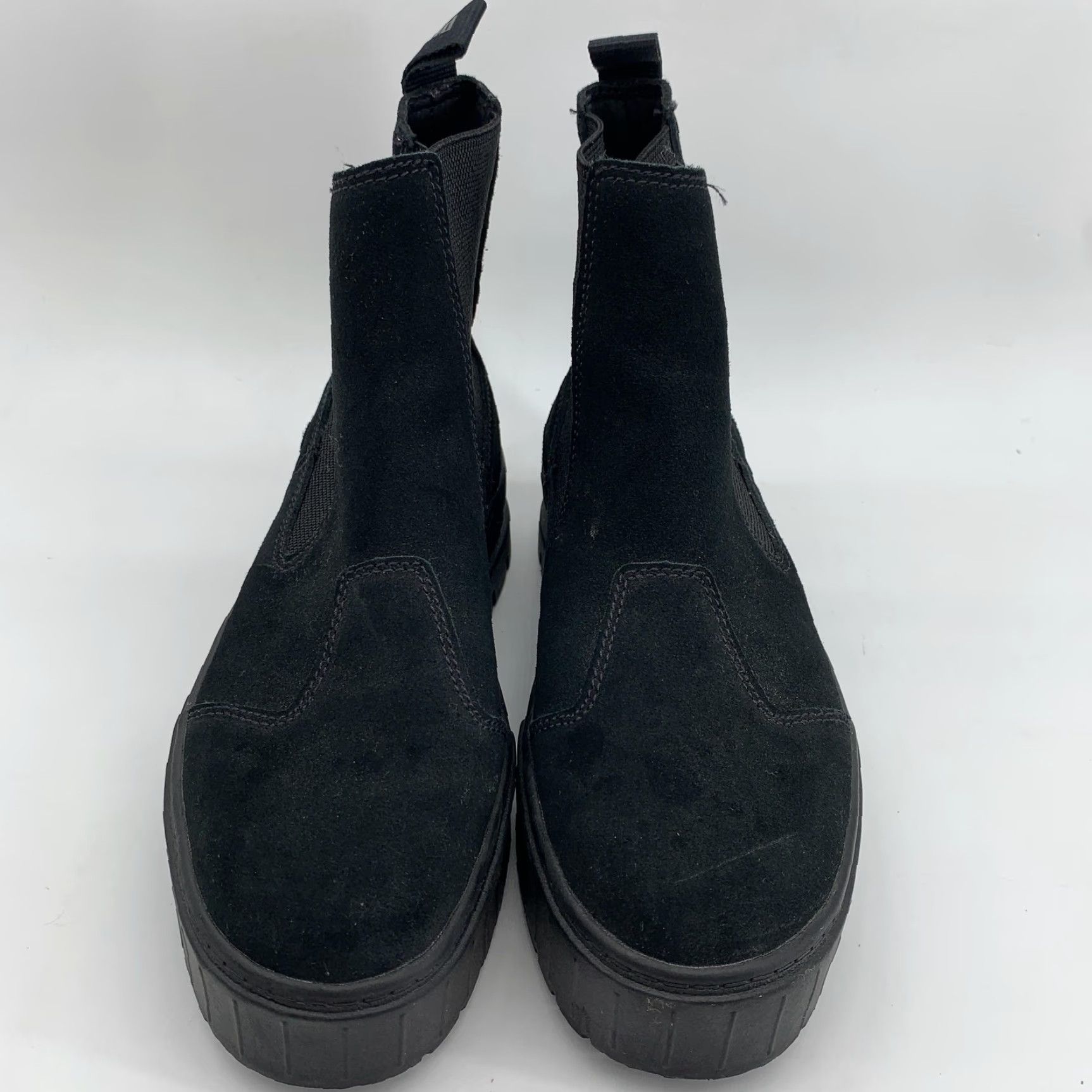 Puma Puma Mayze Chelsea Boots Womens Size 8 Black Suede Platform Ankle Boots 382829-01 Size US 8 / IT 38 - 2 Thumbnail