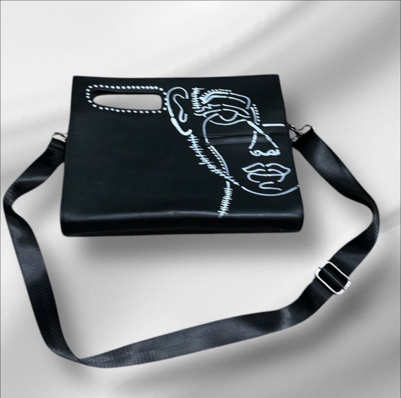 Other Up cycled unisex black handbag clutch cross body Size ONE SIZE - 5 Thumbnail