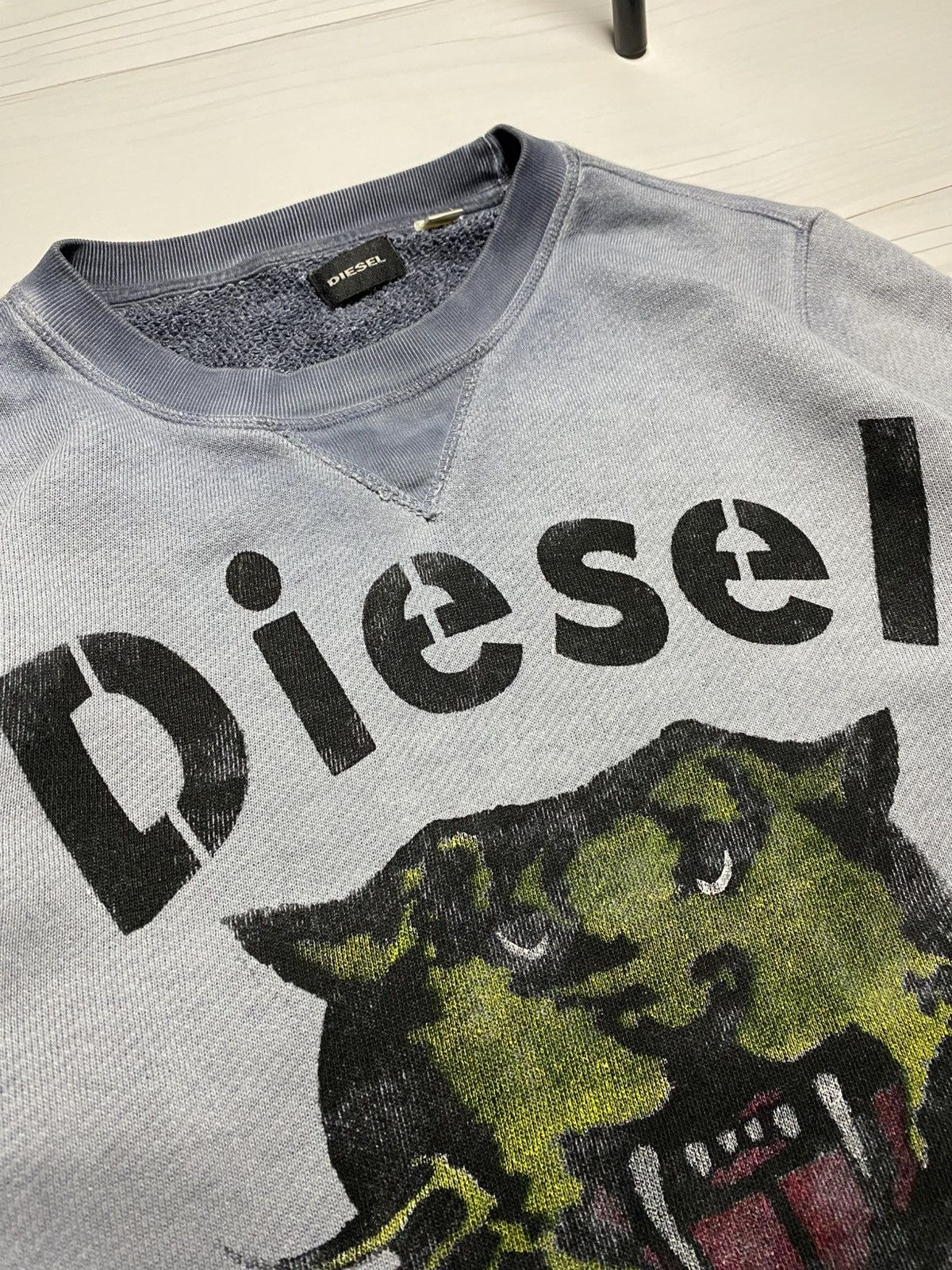 Diesel × Vintage Vintage Diesel Tiger Big Logo Japanese y2k sweatshirt Size US S / EU 44-46 / 1 - 6 Thumbnail