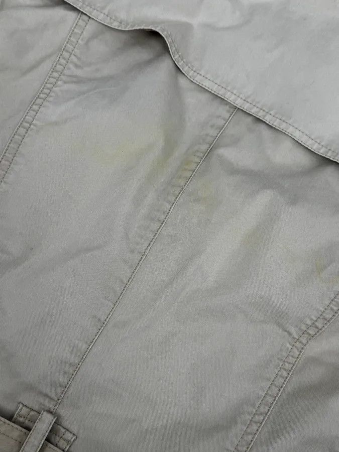 Dolce & Gabbana 2000s Dolce & Gabbana Beige Buttoned Trench Coat Size US M / EU 48-50 / 2 - 11 Thumbnail