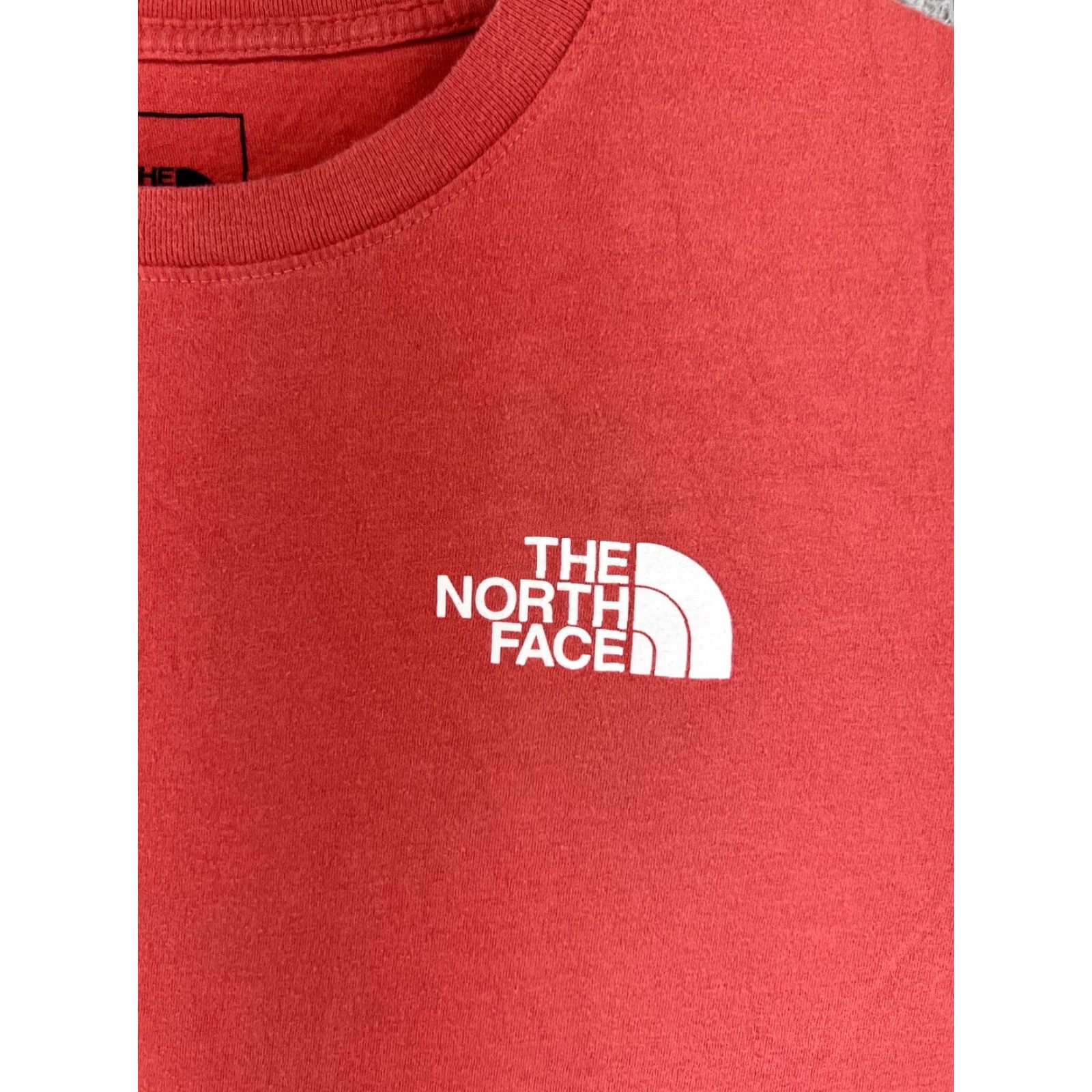 The North Face The North Face Shirt Women L Coral Short Sleeve Crew Neck 100% Cotton Hike Size L / US 10 / IT 46 - 6 Thumbnail