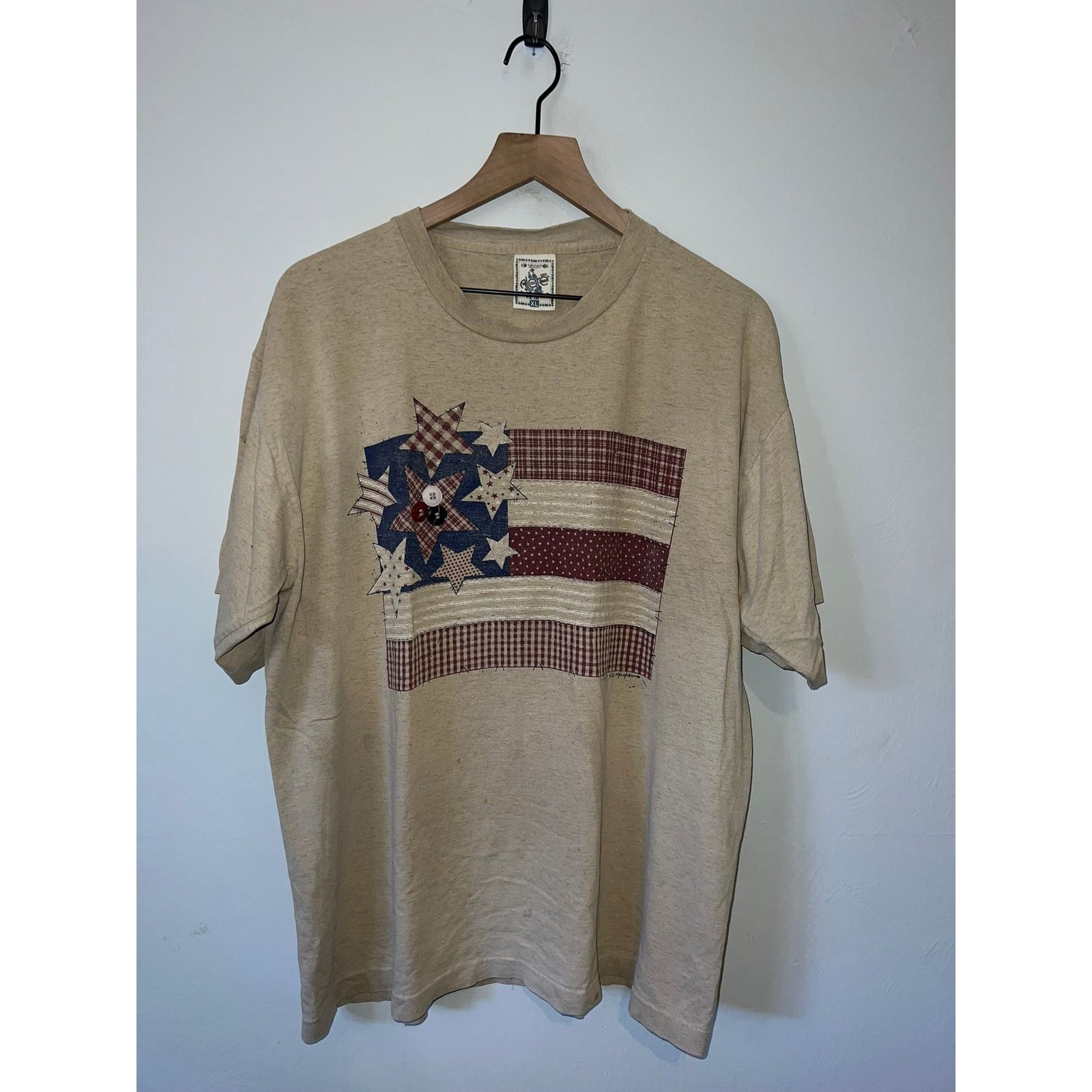 Vintage Vintage Vicki Melhart Shirt American Flag Brown Tee 90s XL Size US XL / EU 56 / 4 - 1 Thumbnail