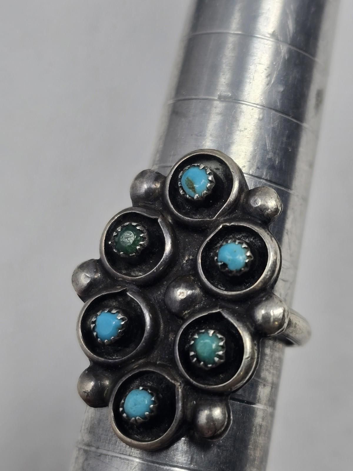 Other Sterling Silver Turquoise Cluster Ring Size 6 Vintage Size ONE SIZE - 5 Thumbnail