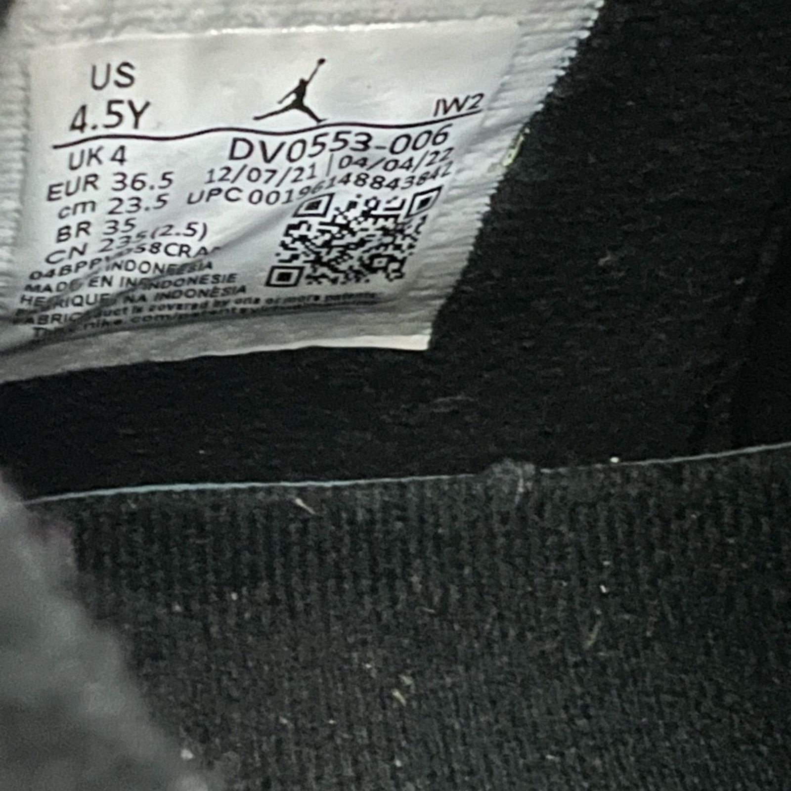Jordan Brand Size 4.5Y (GS) - Jordan 4 Retro SE Low Black Canvas Size US 6 / IT 36 - 8 Thumbnail