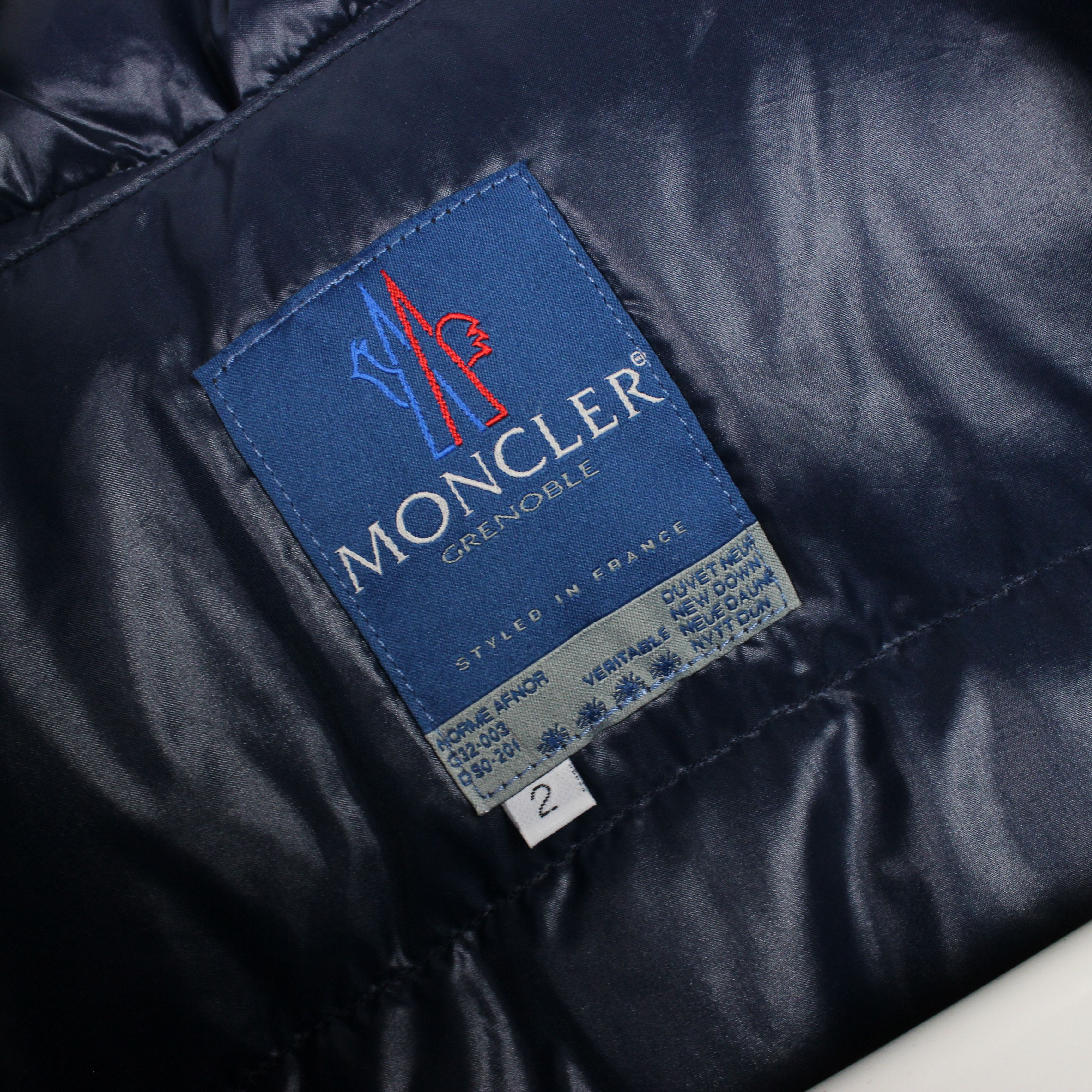 Moncler moncler grenoble vest down nylon M blue mens Size US M / EU 48-50 / 2 - 14 Thumbnail