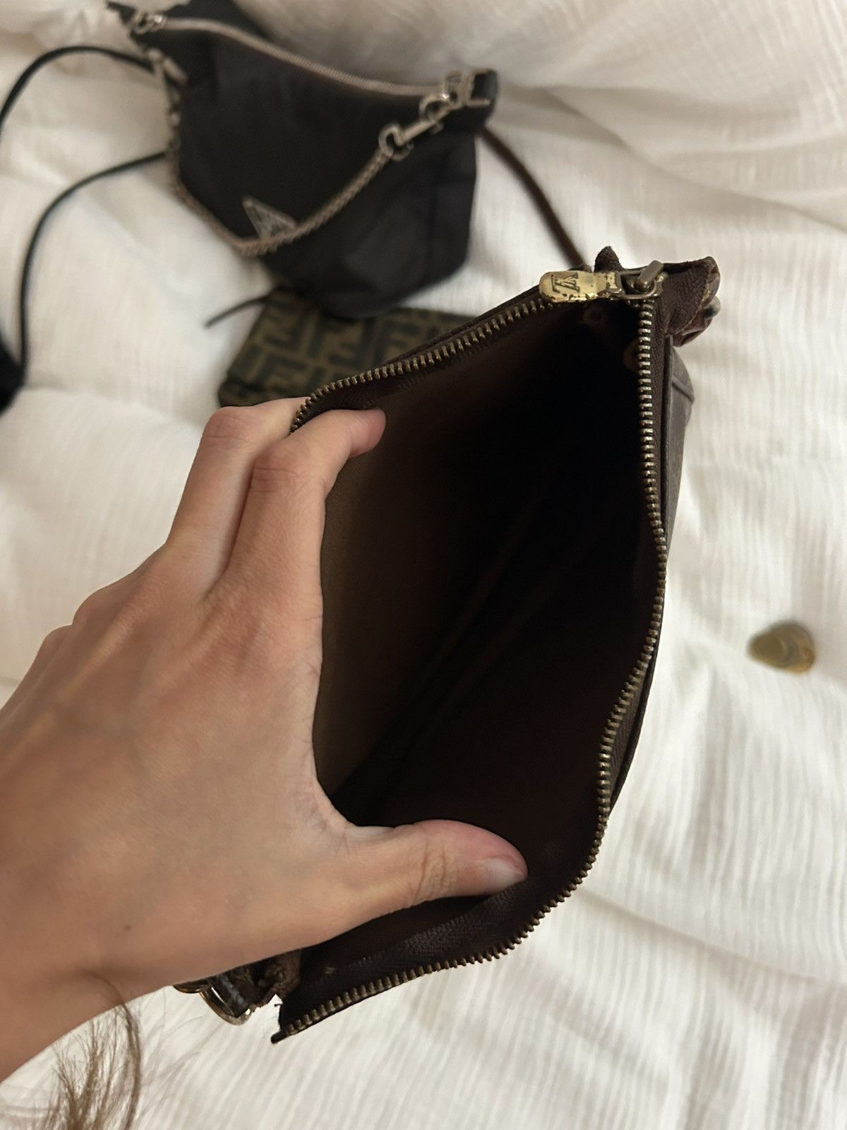 Louis Vuitton Louis Vuitton pouchette Size ONE SIZE - 5 Thumbnail