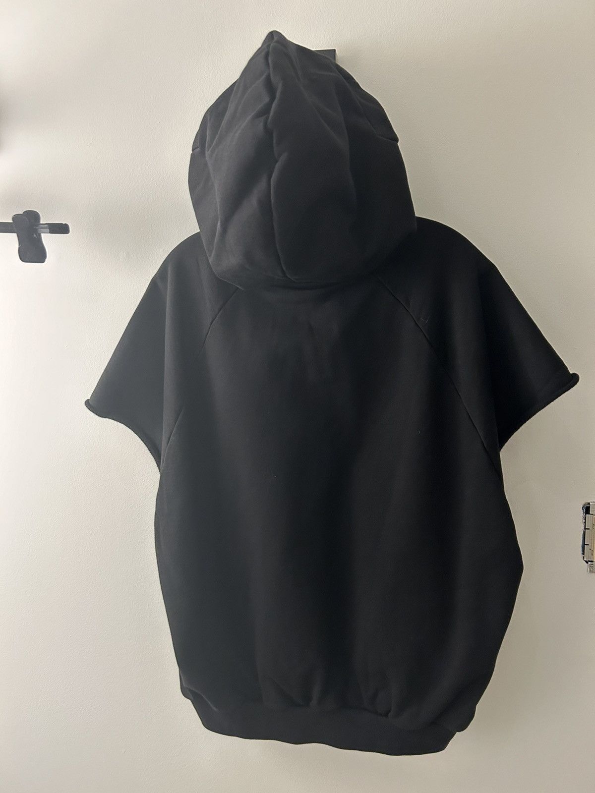 Dingyun Zhang DINGYUN ZHANG SLEEVELESS MASK QUARTER ZIP HOODIE Size US L / EU 52-54 / 3 - 2 Thumbnail