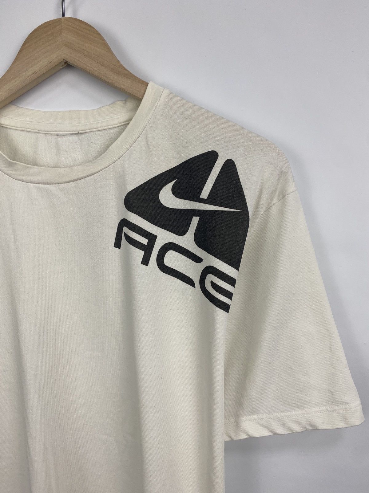 Nike ACG 🇺🇸 Vintage Y2K Nike ACG T-Shirt Rare Retro Hype Size US M / EU 48-50 / 2 - 4 Thumbnail