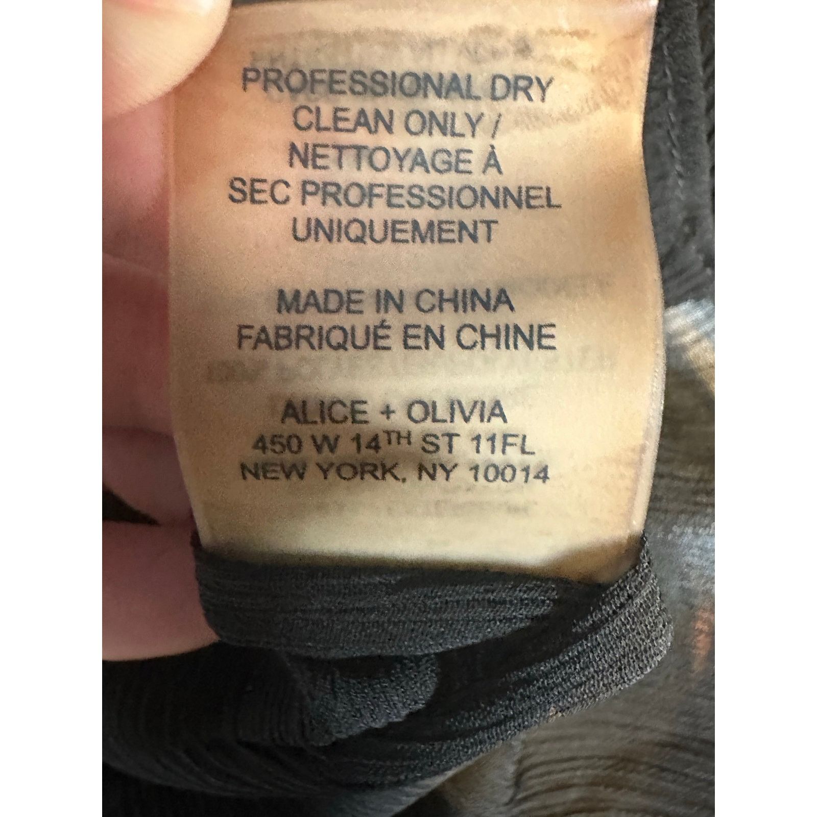 Alice + Olivia Alice + Olivia Castaway Black Red Floral Dress Size M Size S / US 4 / IT 40 - 6 Thumbnail