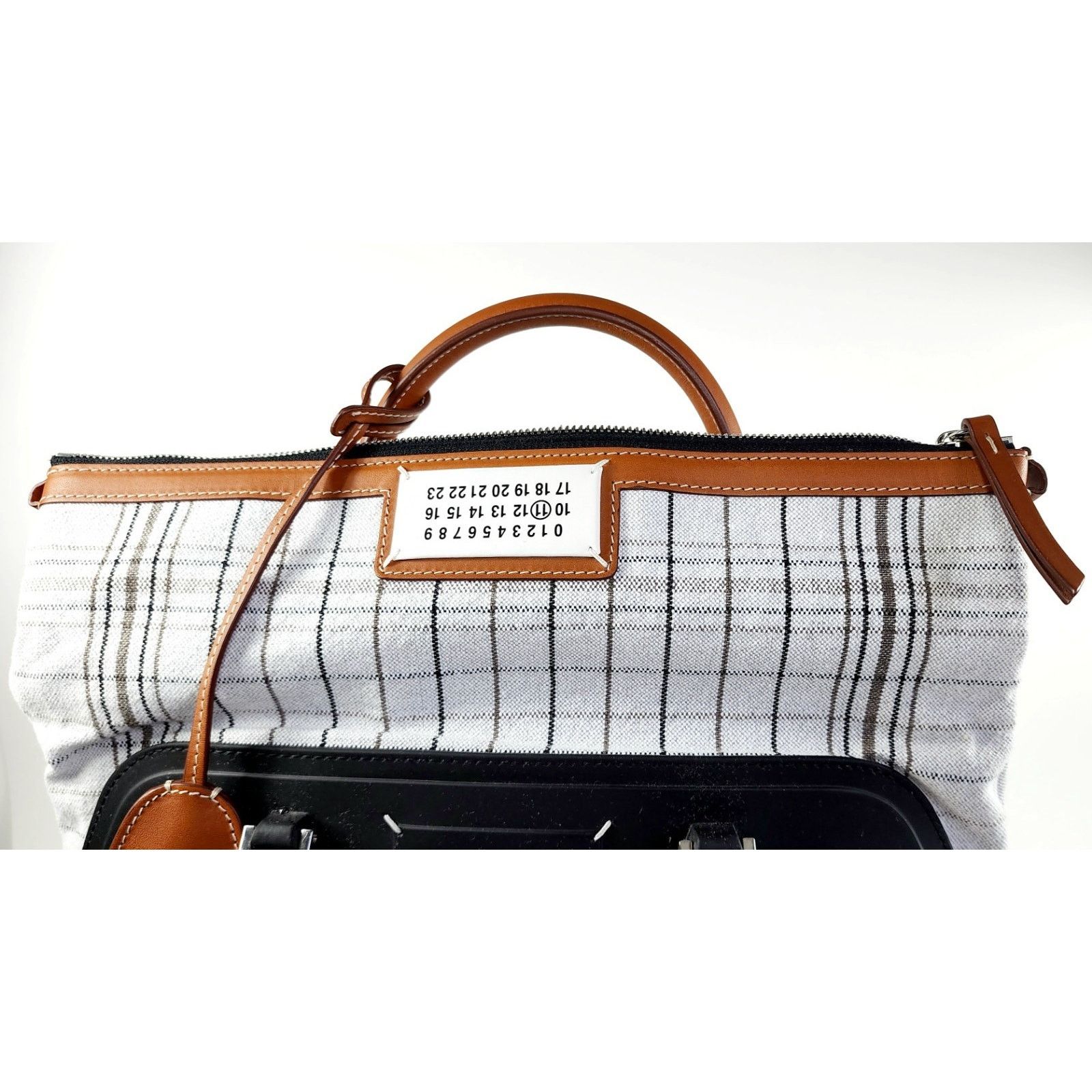 Maison Margiela MAISON MARGIELA 5AC Rubber Tote Bag Large Logo Removable Size ONE SIZE - 2 Thumbnail