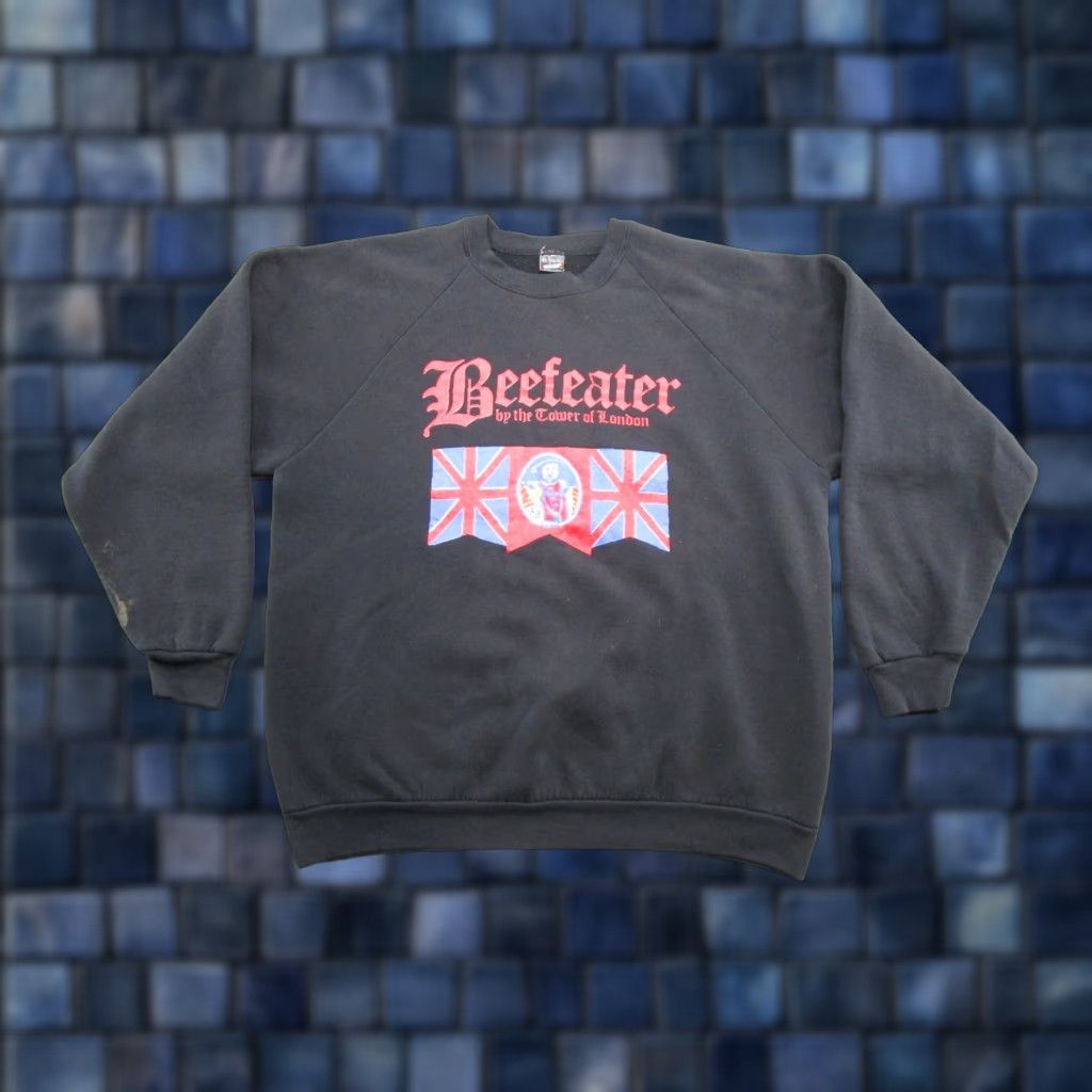 Vintage VINTAGE Beefeater Tower of London Raglan Sleeve Sweatshirt Shirt XL Black 90s Mens Pullover Sweatshirt Size US XL / EU 56 / 4 - 1 Thumbnail