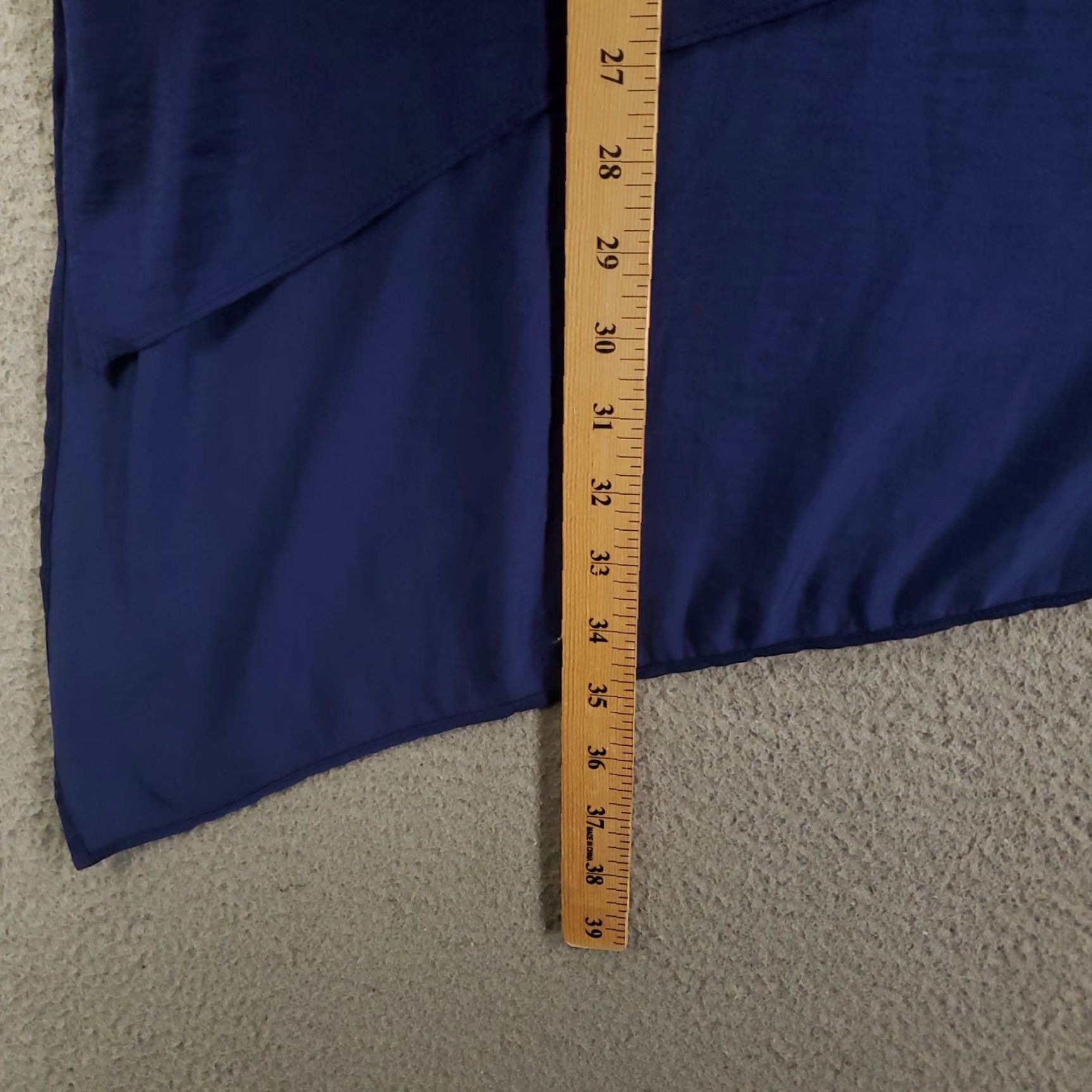 Vintage Chico's Blouse Womens Medium Blue V-Neck 3/4 Sleeve Polyester Shirt Tie-Dye? No, solid pattern - Basic Lightweight Sheer Casual Dressy Shirts Size M / US 6-8 / IT 42-44 - 3 Thumbnail