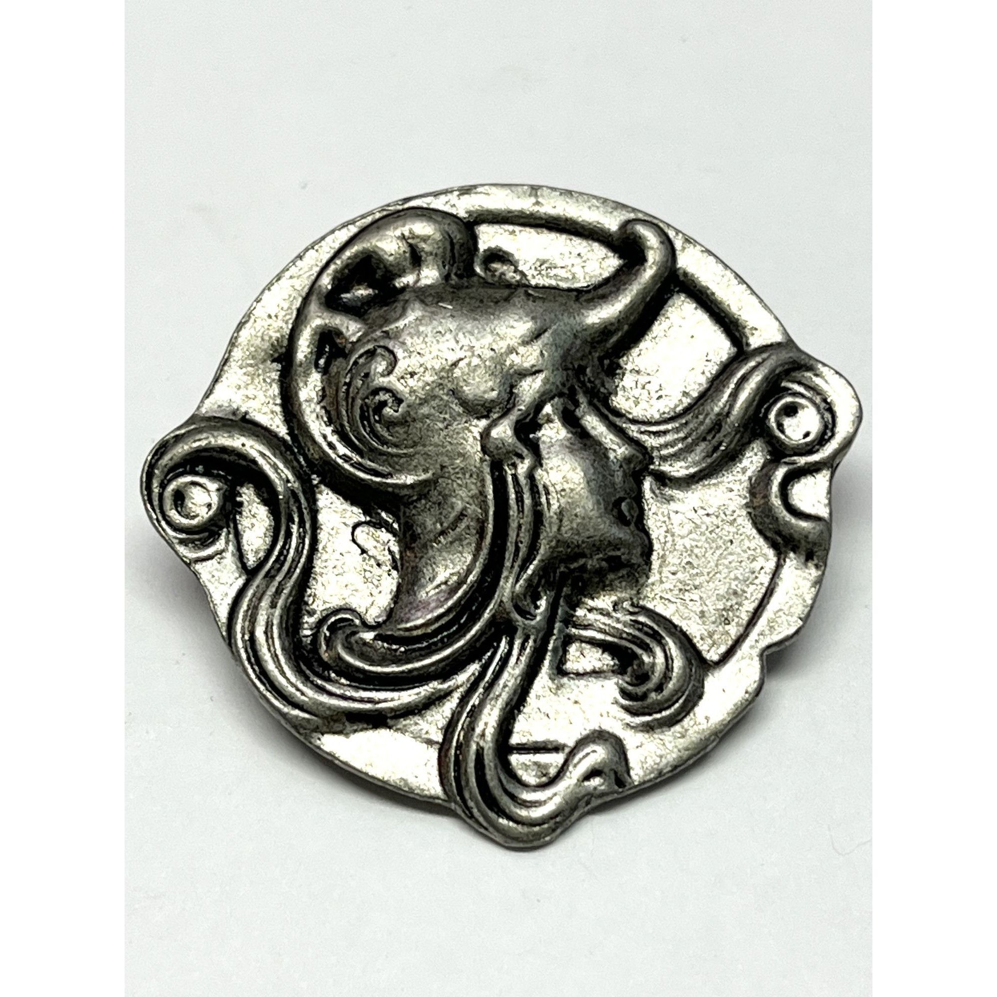 Vintage art nouveau lady brooch pin
