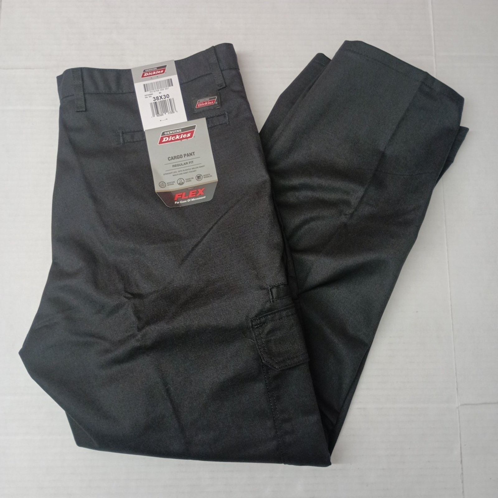 Dickies Dickies Men's Black Cargo Pants Size 38x30 Regular Straight Size US 38 / EU 54 - 1 Thumbnail