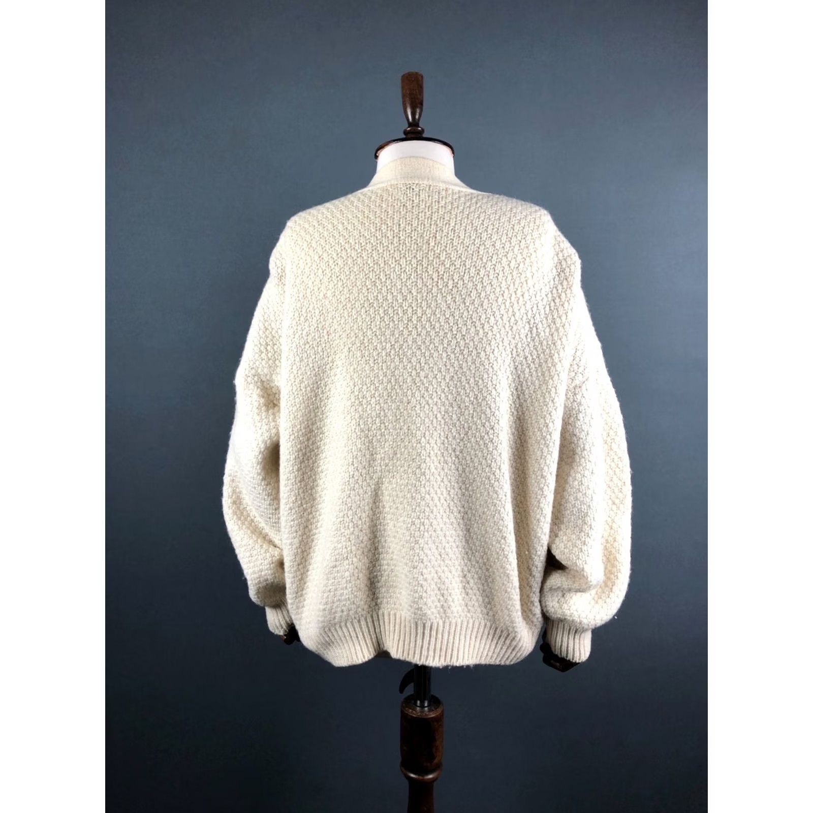 Vintage Aran Cardigan Mens XL Ivory Pure New Wool Wool Knit Cable-V-Neck Button Shirt Sweater Classic Vintage No Size US XL / EU 56 / 4 - 3 Thumbnail