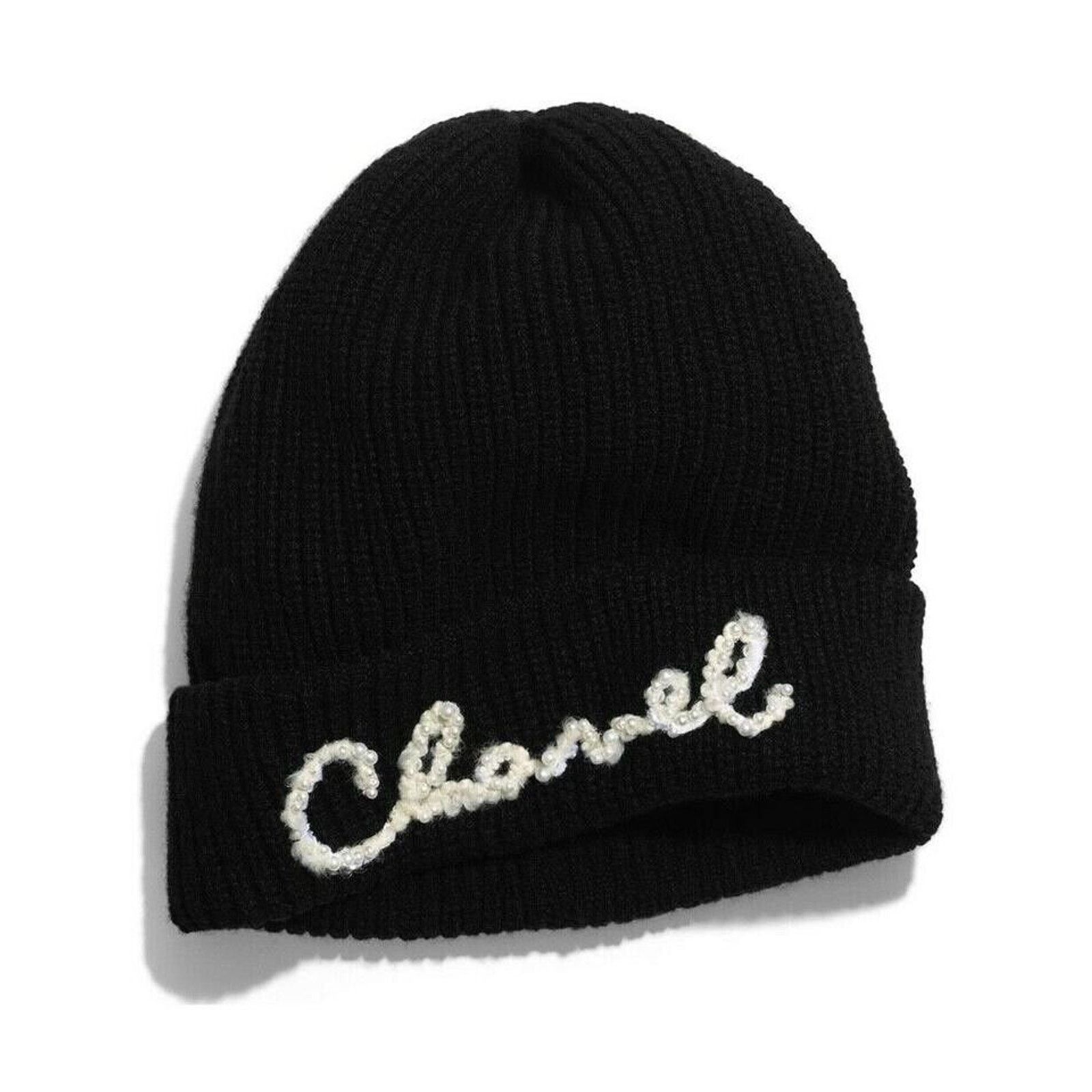 Chanel Chanel REV Black Pearl CC Script Logo Beanie Winter Hat Size ONE SIZE - 1 Thumbnail