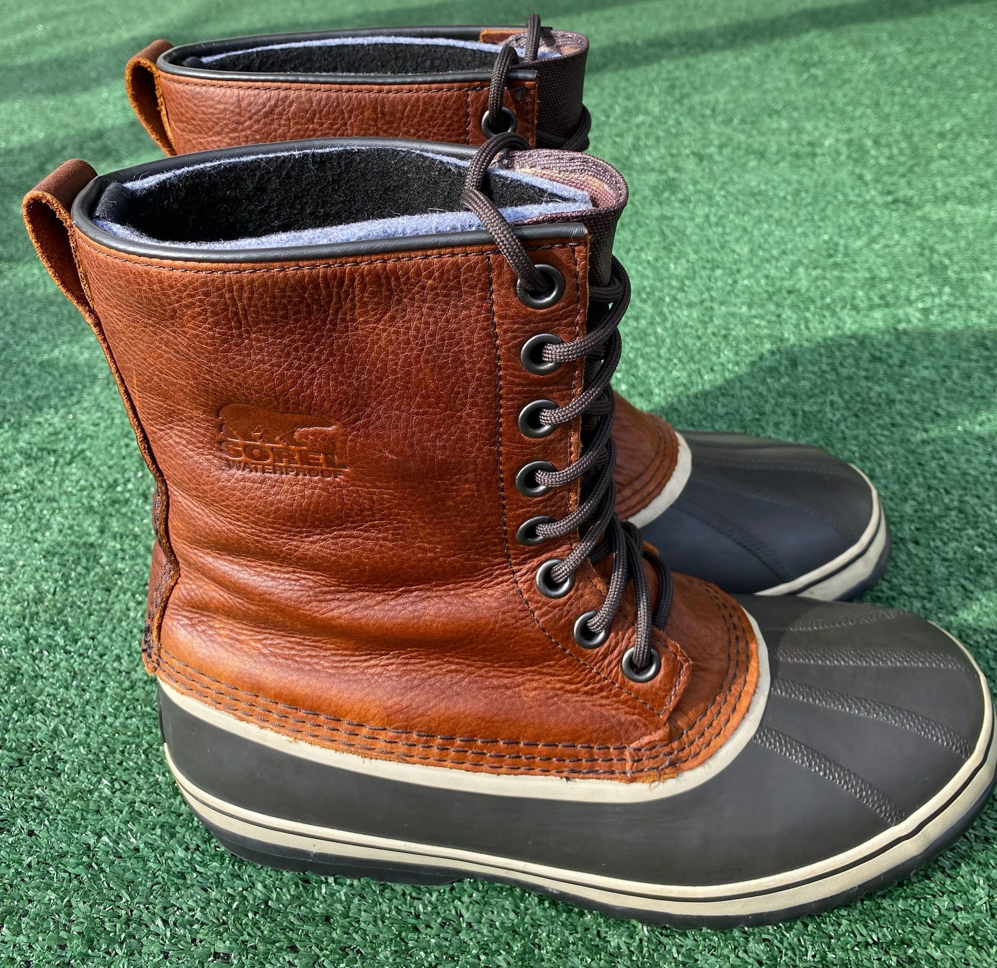 SOREL Sorel Chugalug Chukka Boots Brown Leather Lace Up 11  display picture 1