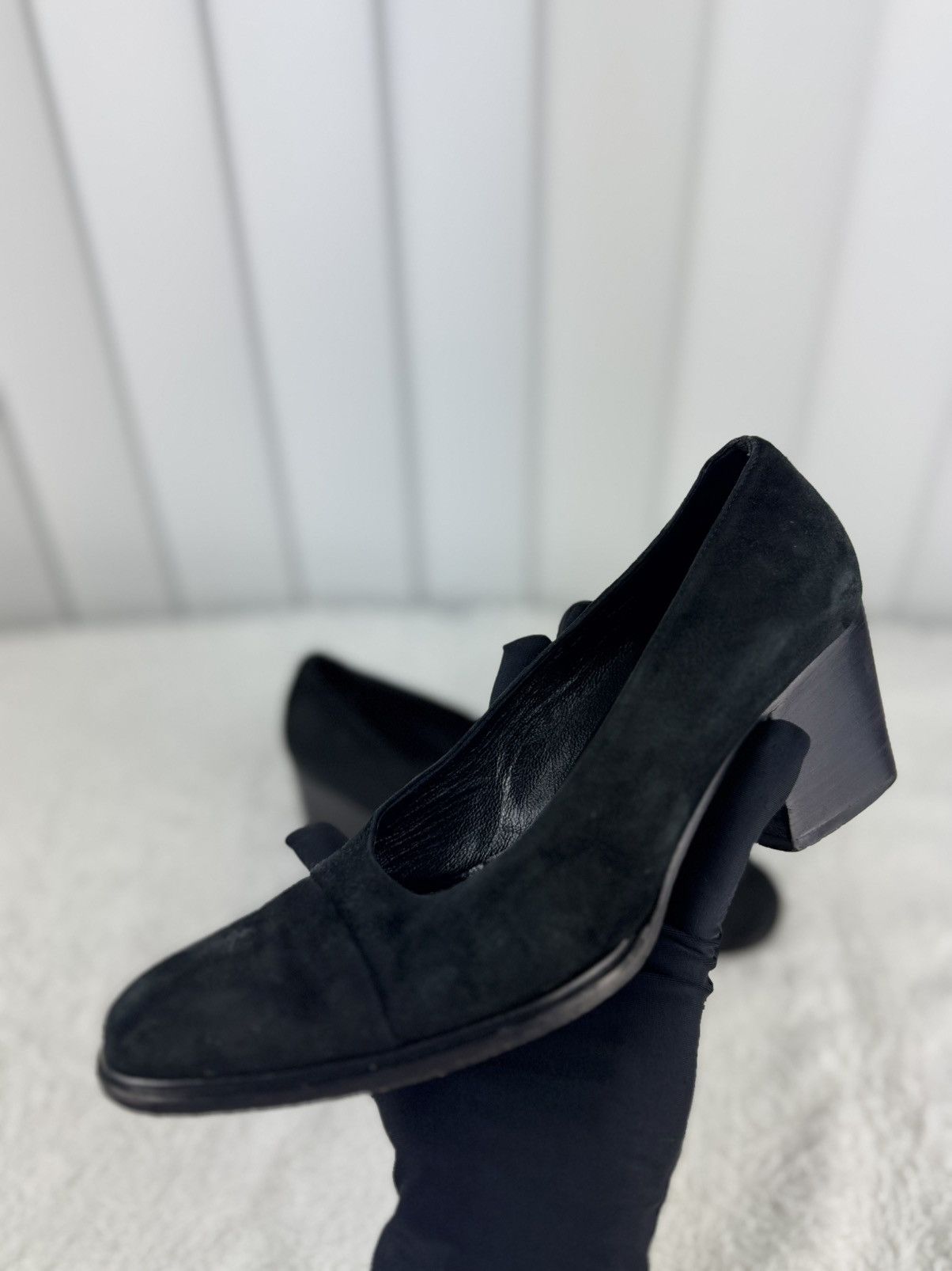 Gucci Gucci black suede block-heel pumps Size US 5 / IT 35 - 7 Thumbnail