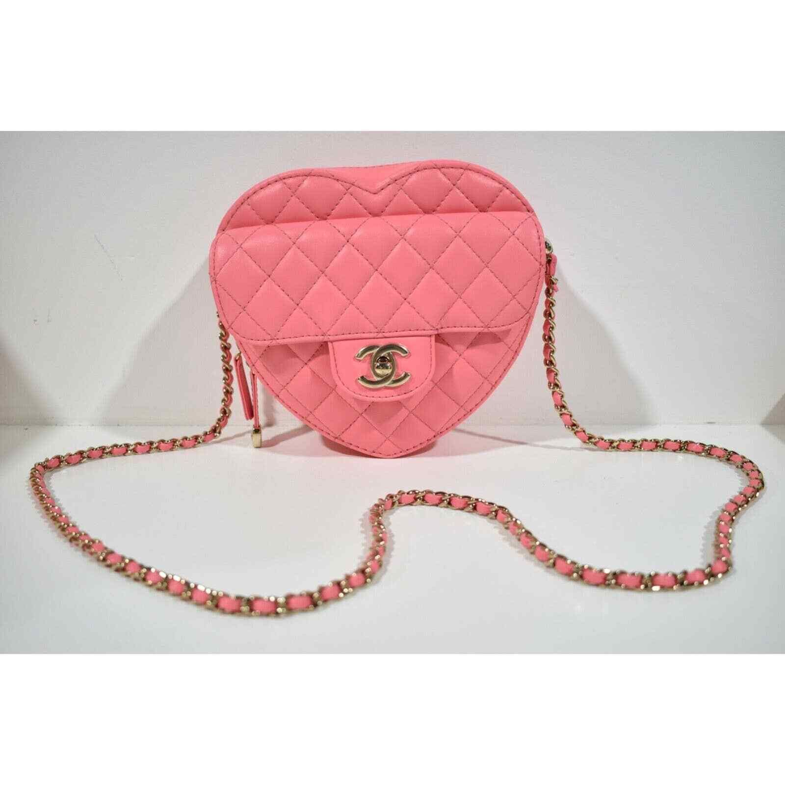 Chanel Chanel Large Heart Quilted Flap Chain Shoulder Crossbody Bag Size ONE SIZE - 4 Thumbnail