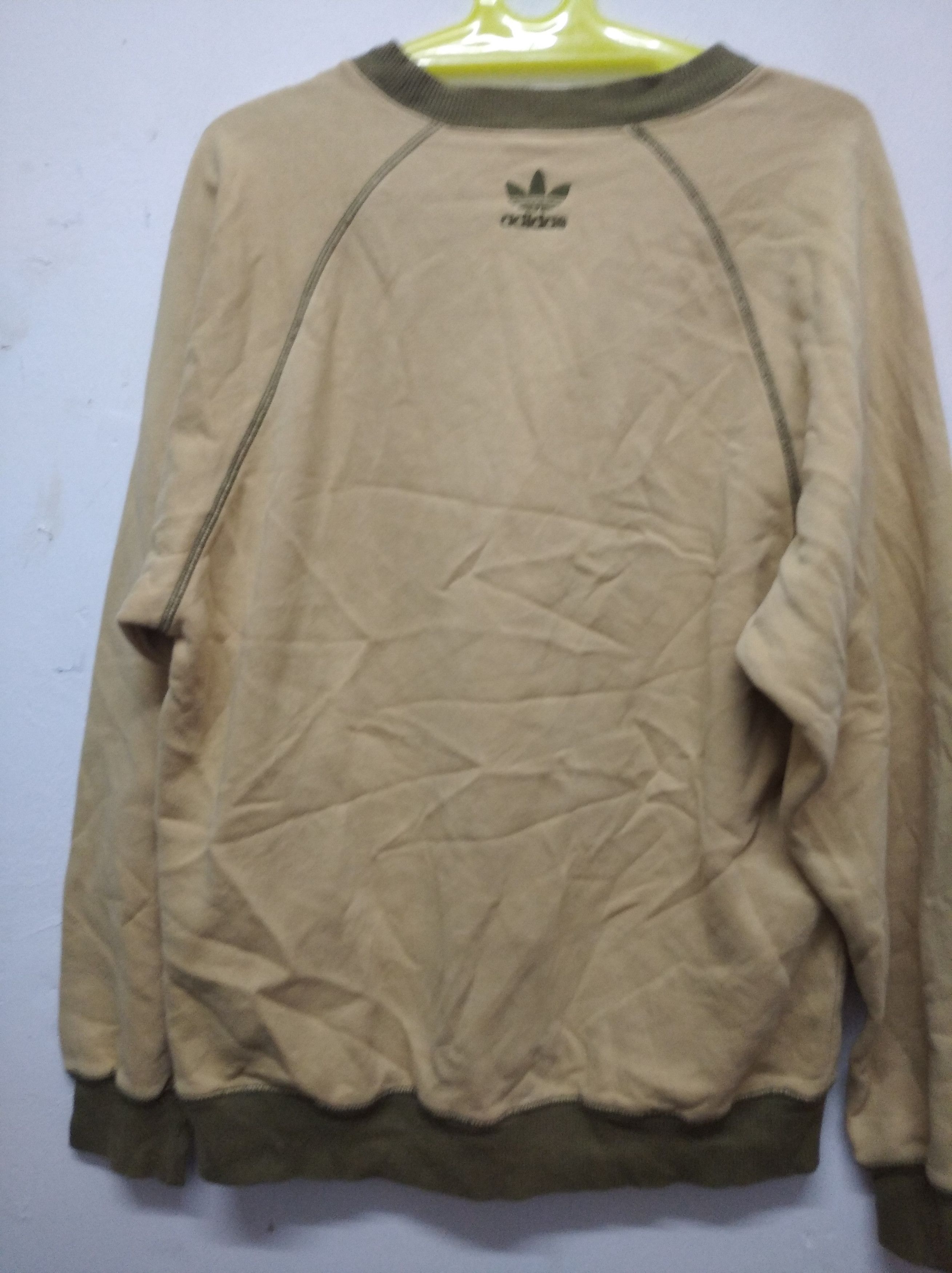 Adidas × Japanese Brand × Vintage Vintage Adidas sweatshirt crewneck trefoil logo spellout Size US M / EU 48-50 / 2 - 2 Thumbnail