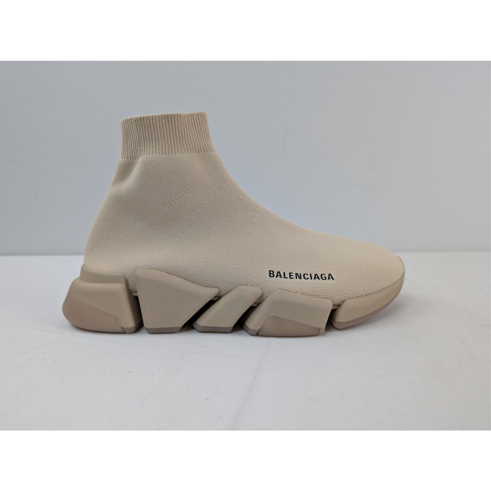 Balenciaga o1rshd1 Speed 2.0 Re Cycled Sneakers in Sand Beige Size US 7 / EU 40 - 1 Thumbnail