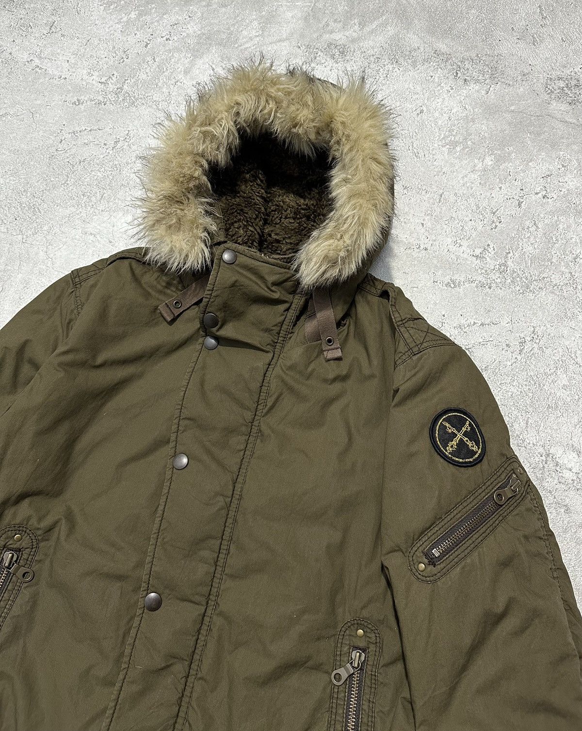 Japanese Brand Vintage Military Uniqlo Faux Fur Jacket Goa Lgb Style Size US M / EU 48-50 / 2 - 4 Thumbnail