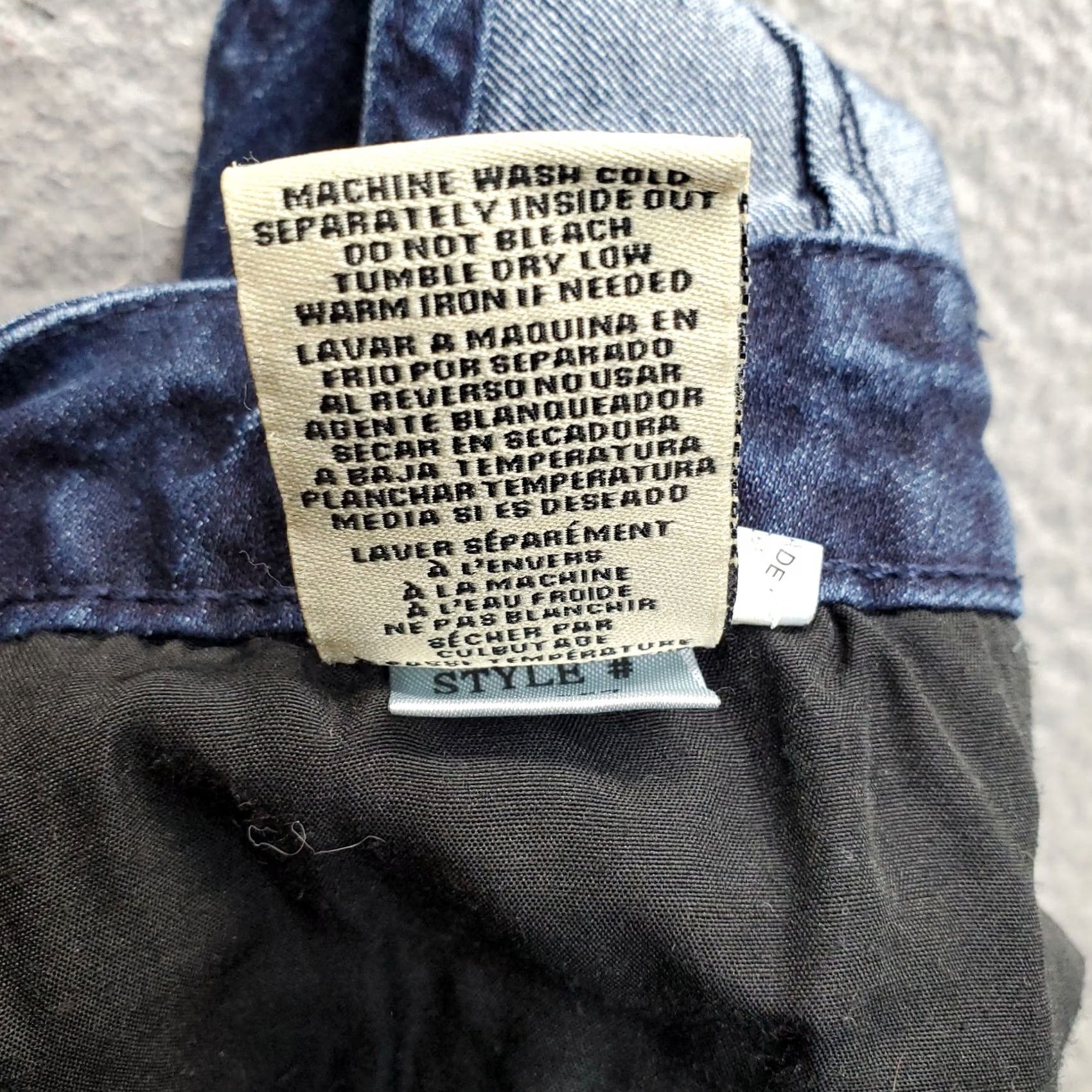 Denime YMI Shortalls Womens Size 3 Blue Denim Wide Strap Cuffed Racerback Button Front Size 26" / US 2 / IT 38 - 7 Thumbnail