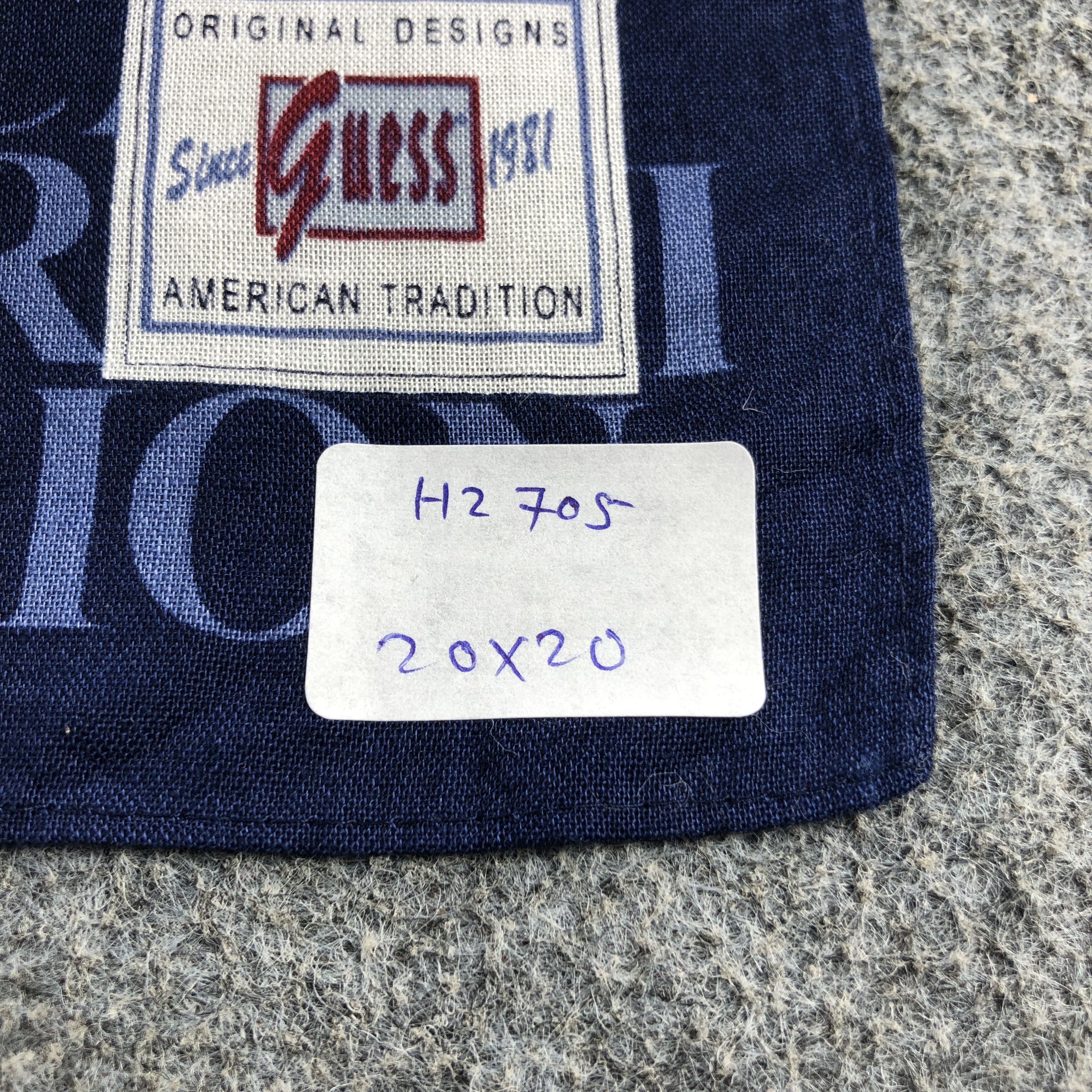 Guess × Vintage Guess Handkerchief Neckerchief Bandana H2705 Size ONE SIZE - 5 Thumbnail