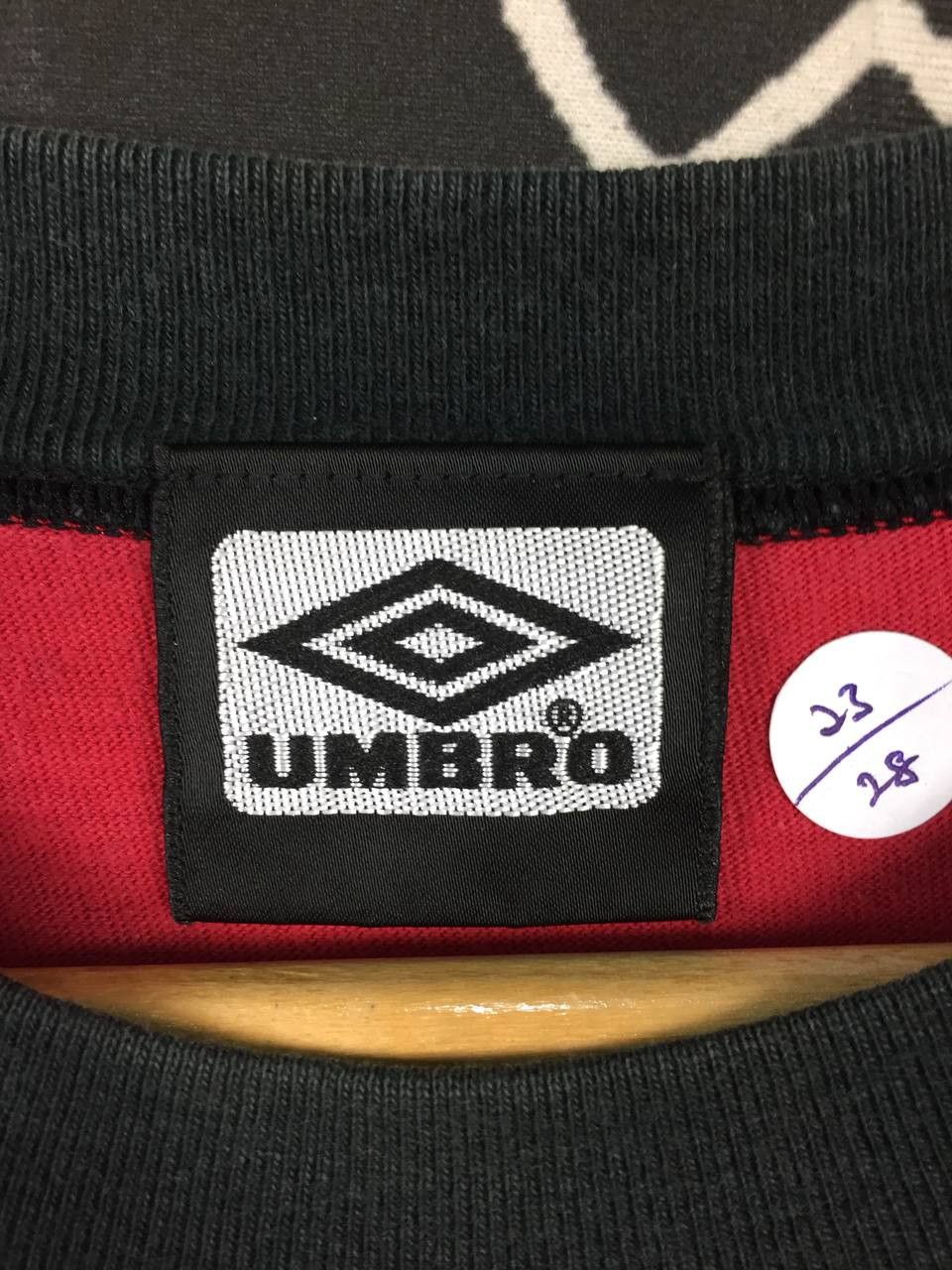 Umbro × Vintage Vtg Umbro Descente Spell Out Logo Single Stitch Tee Size US XL / EU 56 / 4 - 16 Thumbnail