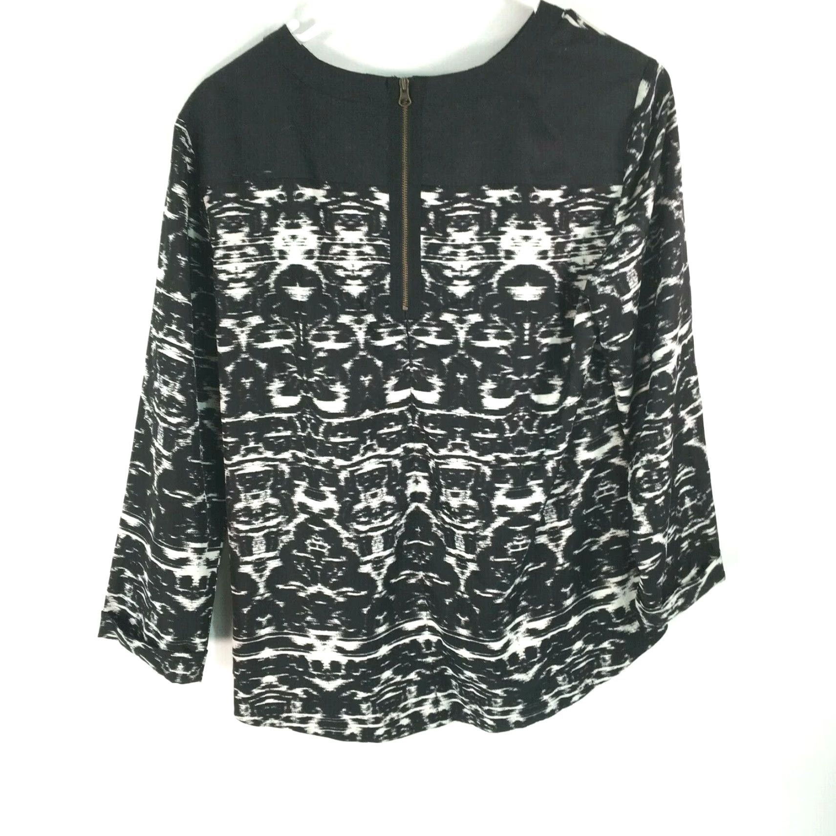 J.Crew VTG J.Crew Blouse Shirt Ikat Print Black 3/4 Sleeve Size 6 Womens Clothing Size M / US 6-8 / IT 42-44 - 2 Thumbnail