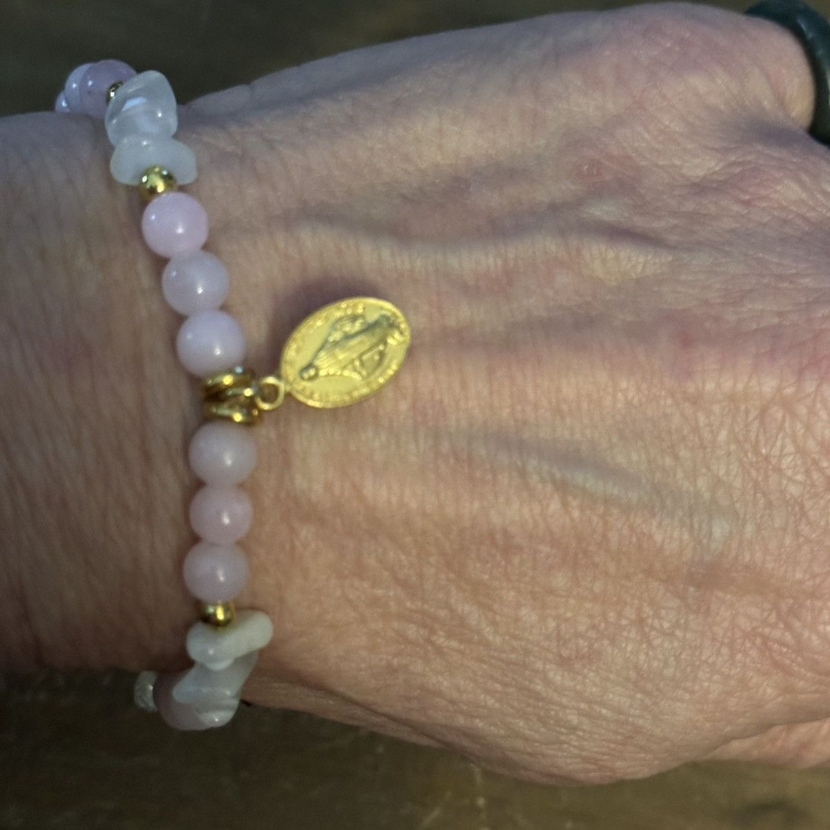 Other Lotus by Lina rose quartz bead stretch bracelet Size ONE SIZE - 5 Thumbnail