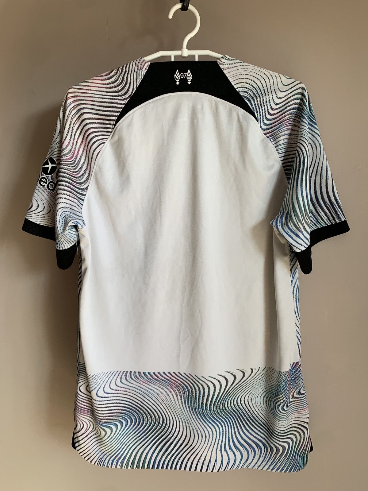 Nike Liverpool Away Football Shirt Nike Soccer Jersey Size M Size US M / EU 48-50 / 2 - 2 Thumbnail
