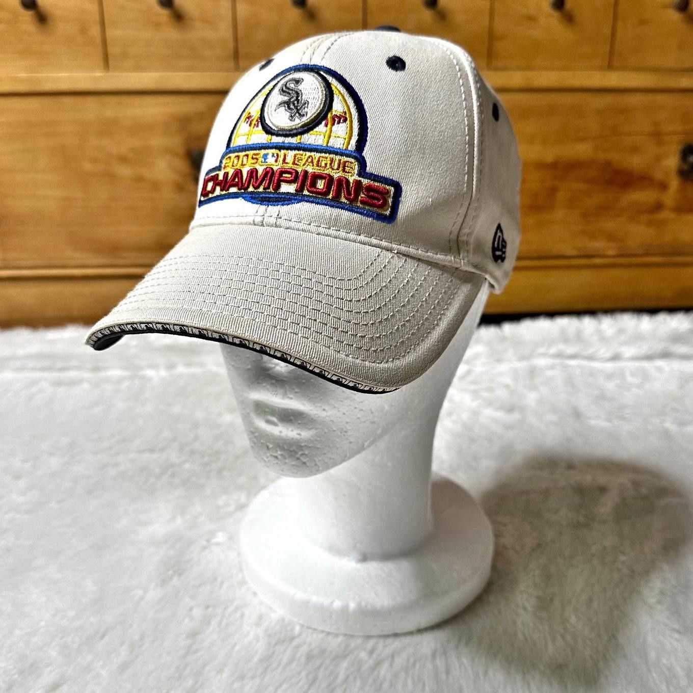 New Era × Vintage Vintage Chicago White Sox 2005 League Champs Adjustable Cap Size ONE SIZE - 1 Thumbnail