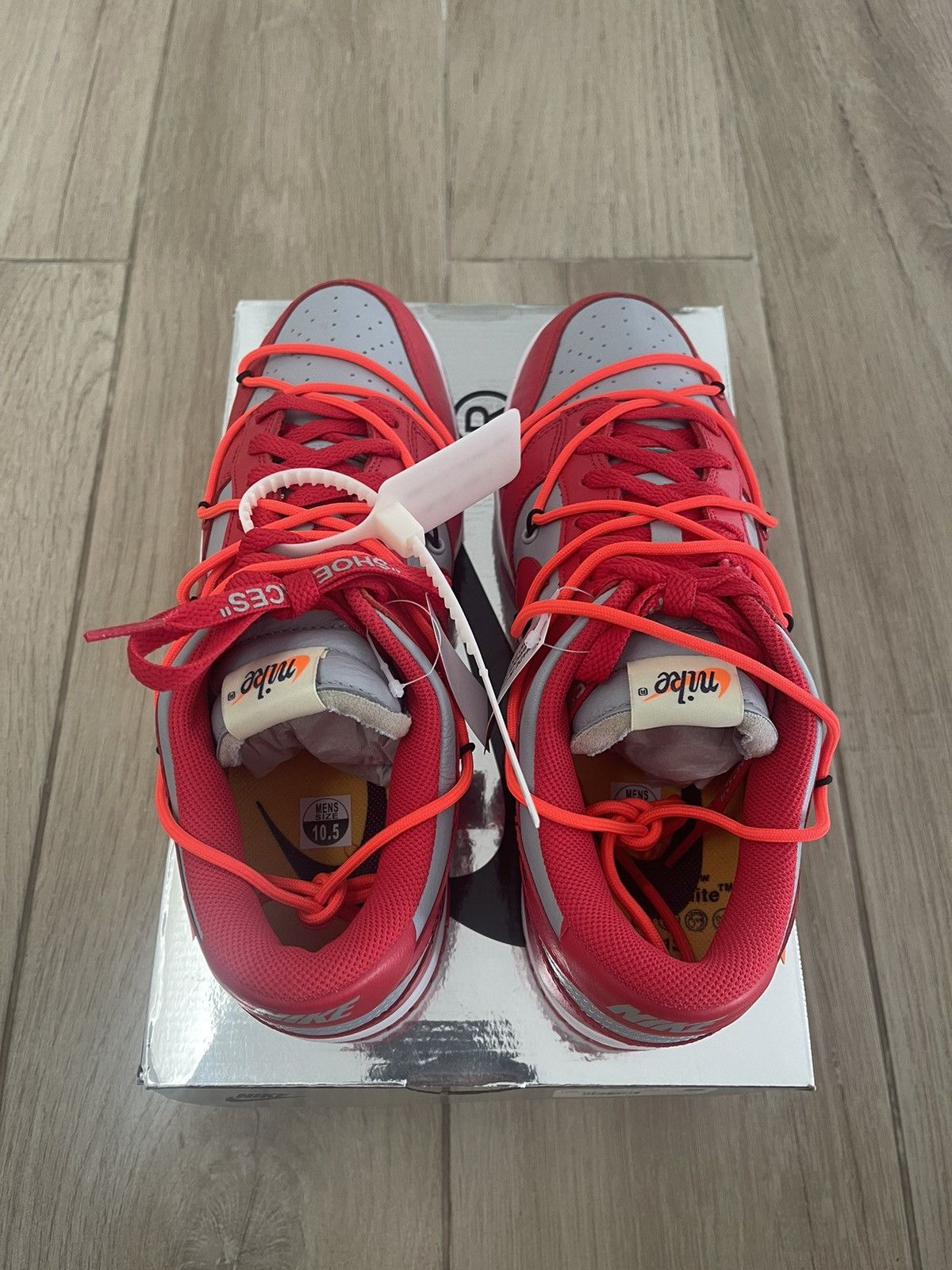 Nike × Off-White Dunk Low University Red-Wolf Grey 2019 Size US 10.5 / EU 43-44 - 4 Thumbnail