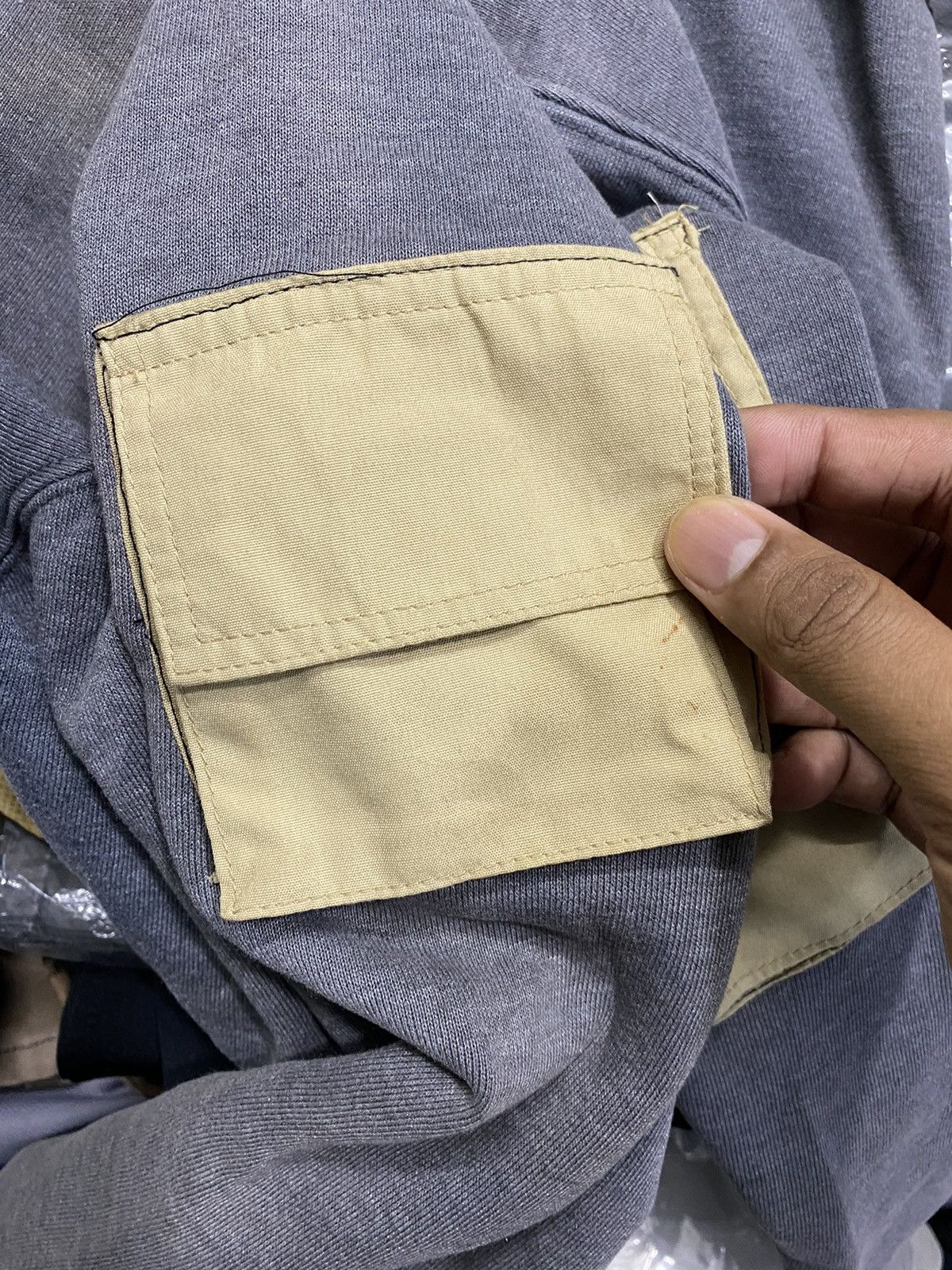 Carhartt Vintage Distressed Carhartt Reworked Utility Hoodie Jacket Size US XXL / EU 58 / 5 - 14 Thumbnail