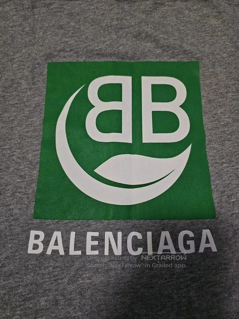 Balenciaga Balenciaga Oversize Short Sleeve T. Size US M / EU 48-50 / 2 - 5 Thumbnail