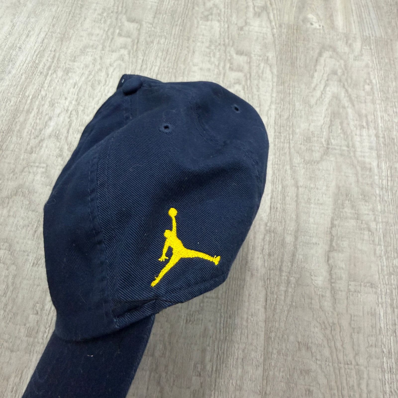 Jordan Brand Jordan Michigan Wolverines Strapback Hat Blue Baseball Size ONE SIZE - 4 Thumbnail