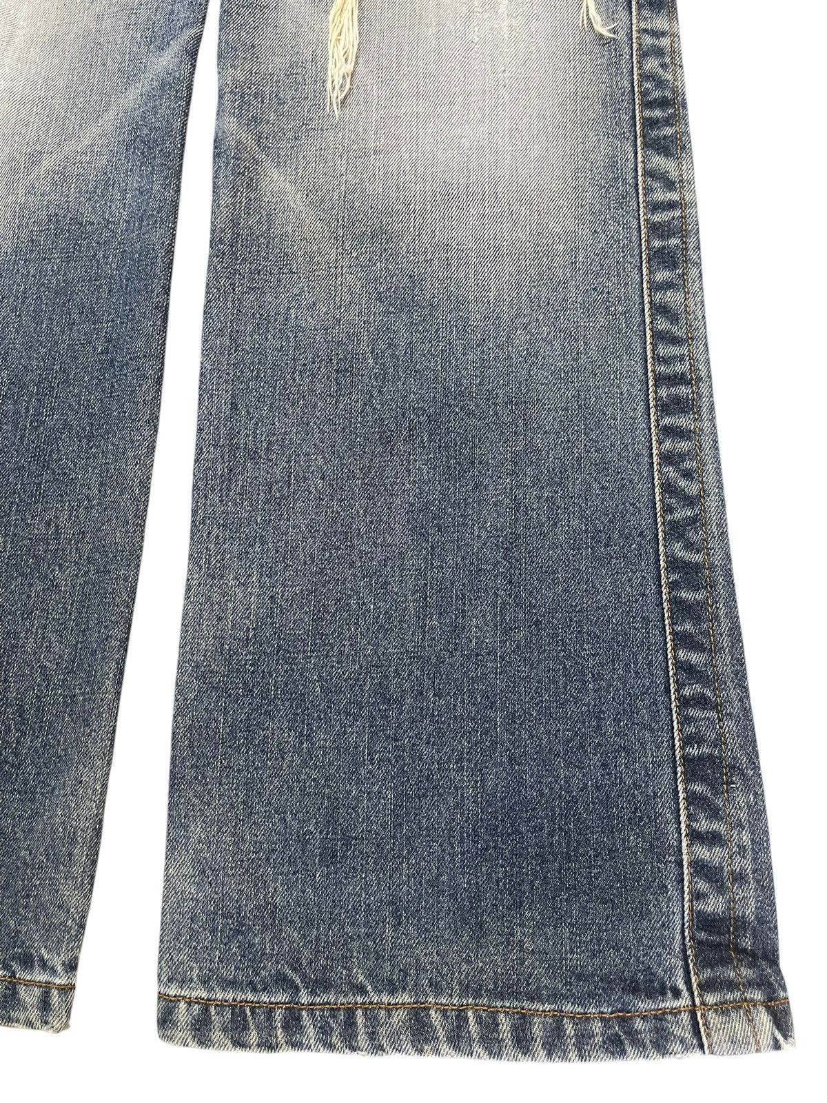 Diesel Vintage Diesel Industry Faded Wash Distressed Wide Leg Jeans Size US 32 / EU 48 - 8 Thumbnail