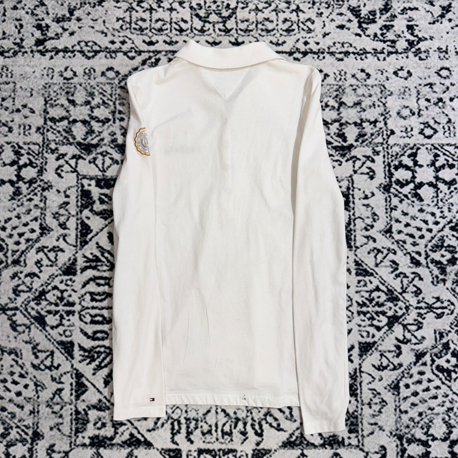 Tommy Hilfiger × Vintage Vintage Tommy Hilfiger Unisex White Cotton Polo Shirt Size S Size US S / EU 44-46 / 1 - 11 Thumbnail