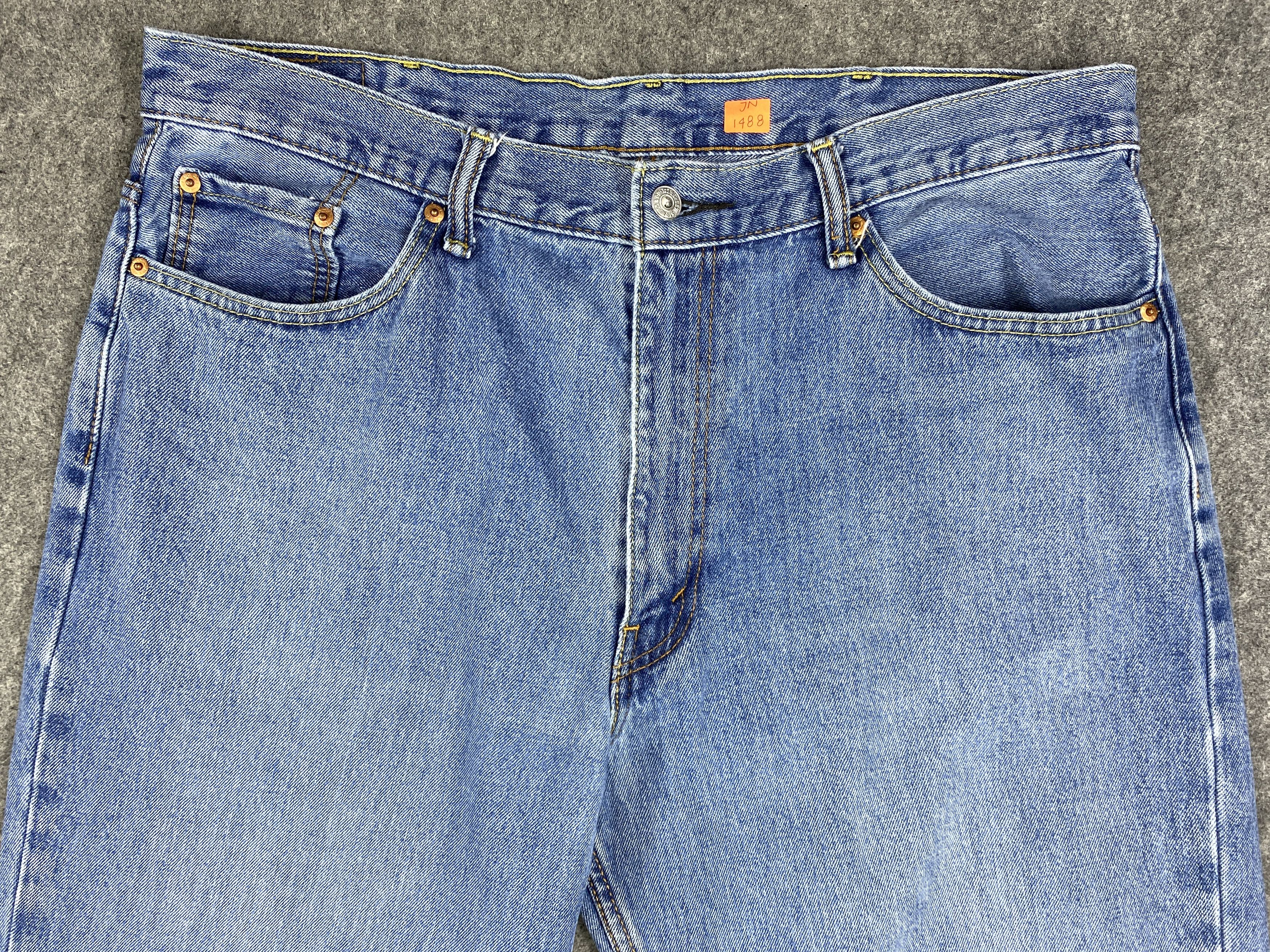 Levi's Blue Levi's 550 Jeans 38x30.5 Denim -JN1488 Size US 34 / EU 50 - 3 Thumbnail