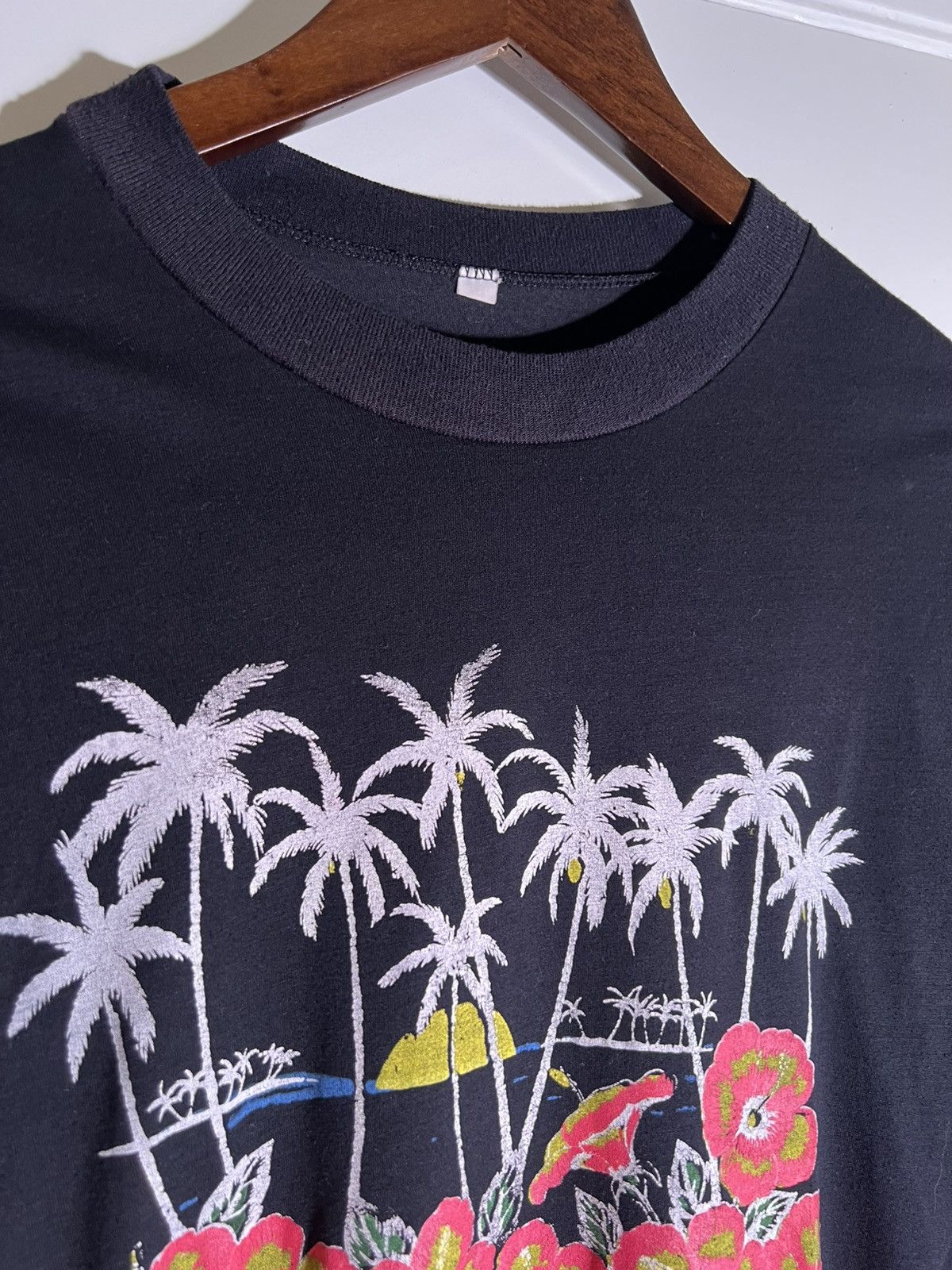 Vintage 70’s 80’s VTG Vintage Guam USA Island Retro Indie T Shirt Size US S / EU 44-46 / 1 - 3 Thumbnail