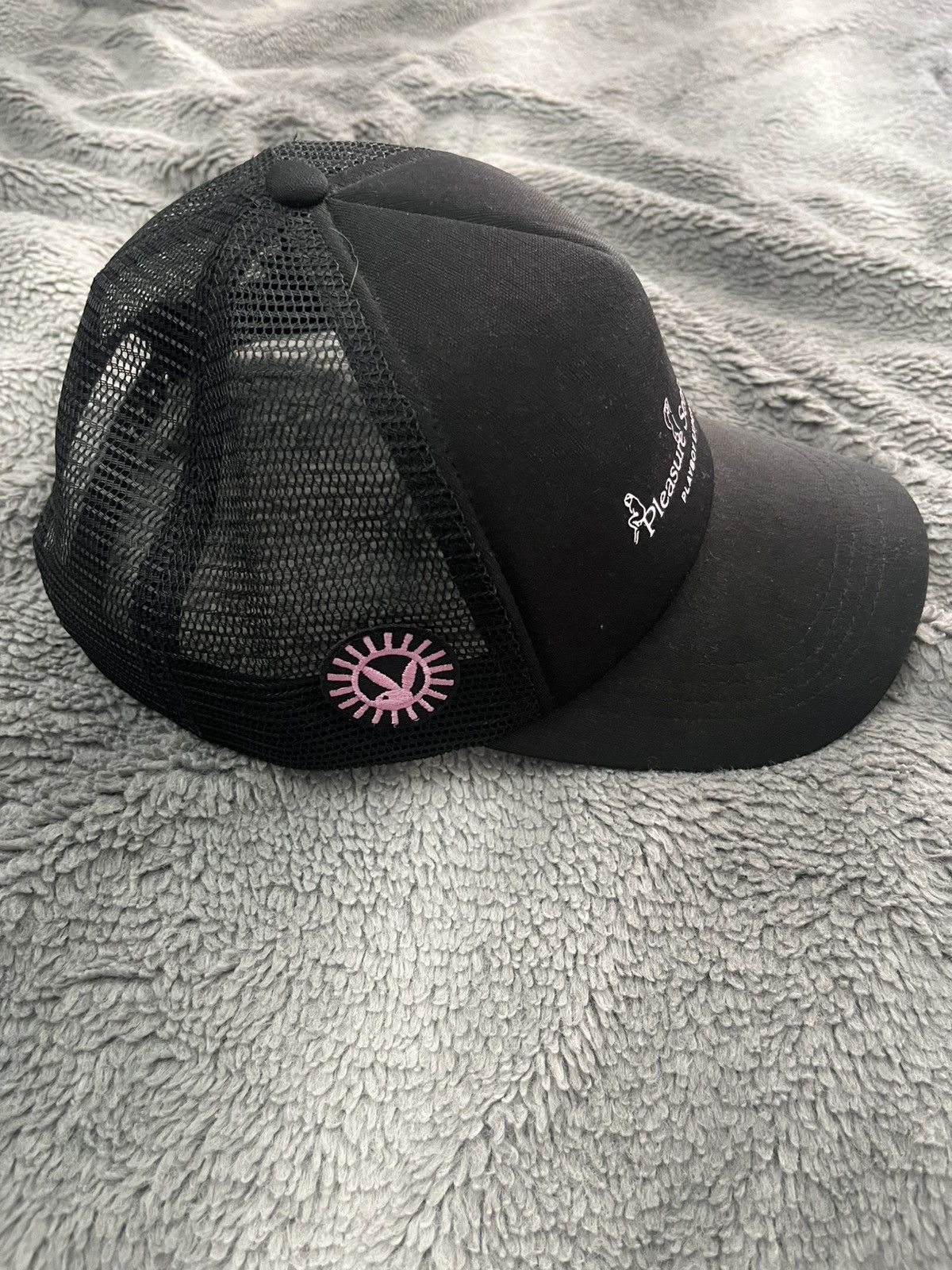 Playboy Playboy black mesh trucker hat Size ONE SIZE - 3 Thumbnail