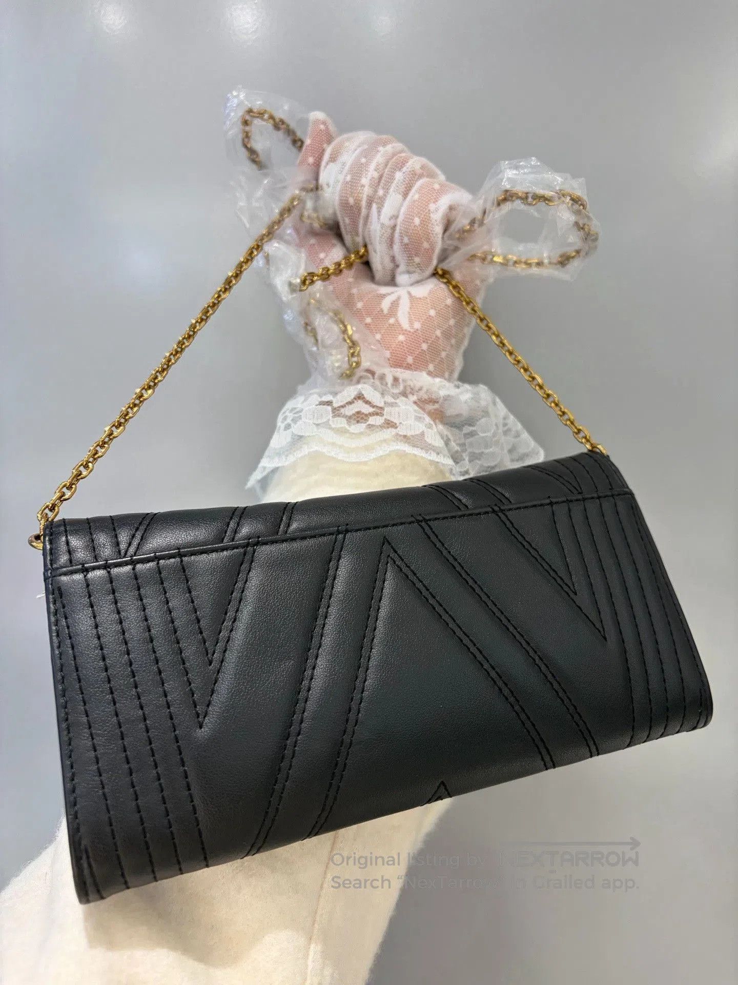 MCM MCM Black Gold Chain WOC Wallet. Size ONE SIZE - 5 Thumbnail