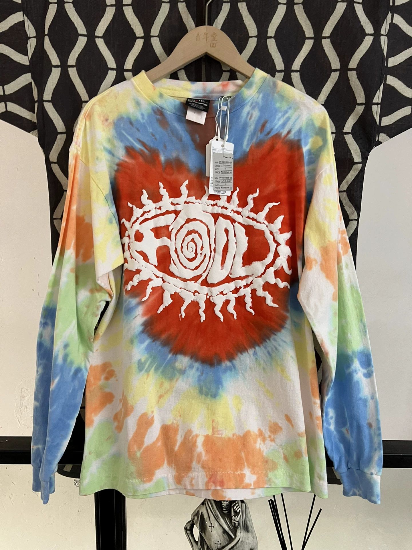 Saint Michael vibrant tie-dye long sleeve t-shirt Size US L / EU 52-54 / 3 - 1 Thumbnail