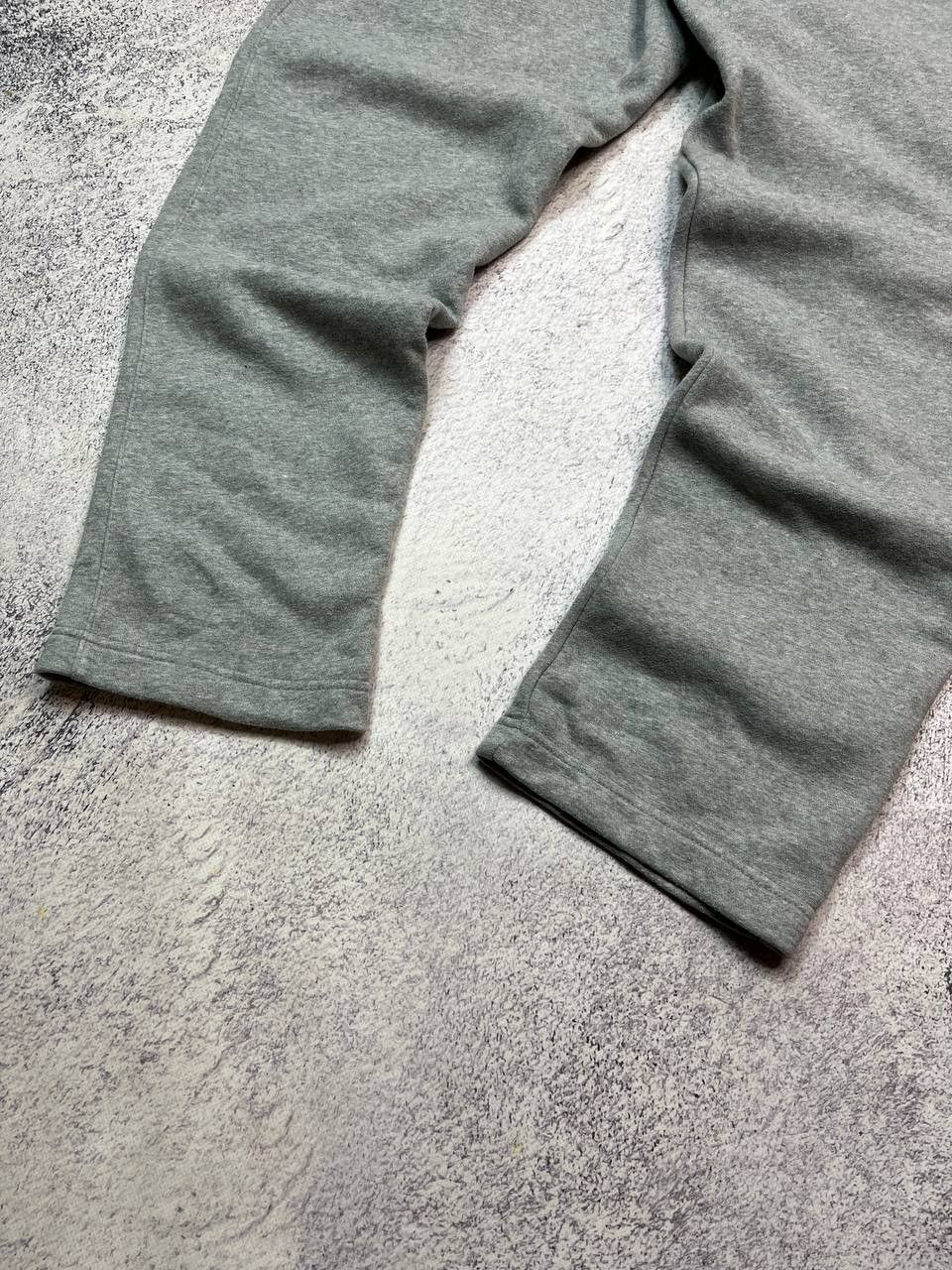 Nike Vintage y2k Nike Classic Grey Sweatpants Joggers Size US 33 - 5 Thumbnail