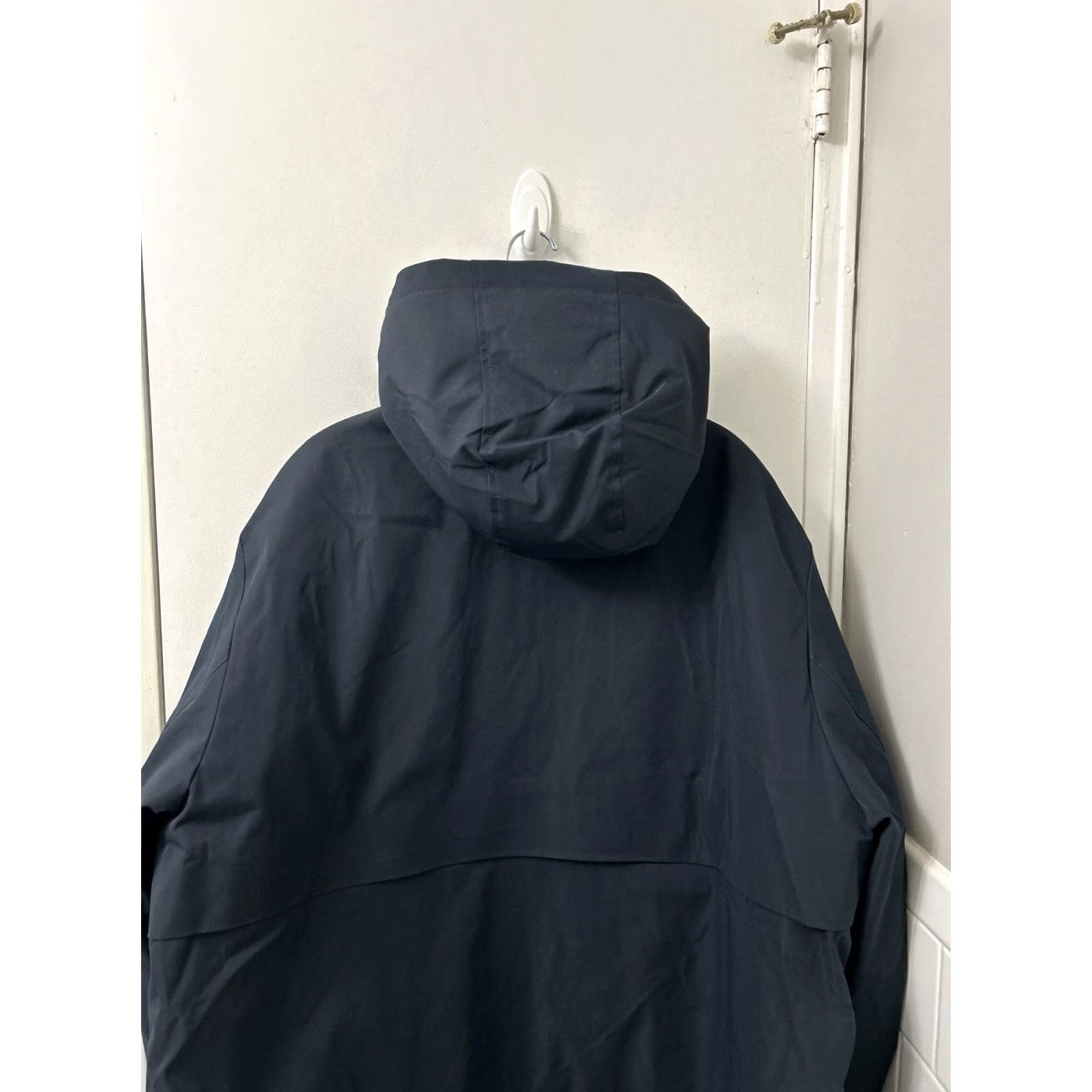 Tommy Hilfiger VINTAGE? No. Size US XXL / EU 58 / 5 - 7 Thumbnail