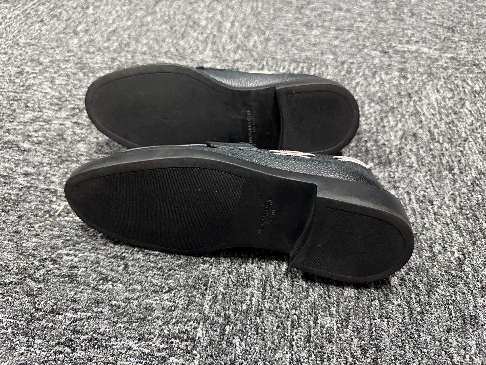 Thom Browne Thom Browne Men's Black Rubber Sole Loafers US7 Rare Size US 7 / EU 40 - 4 Thumbnail
