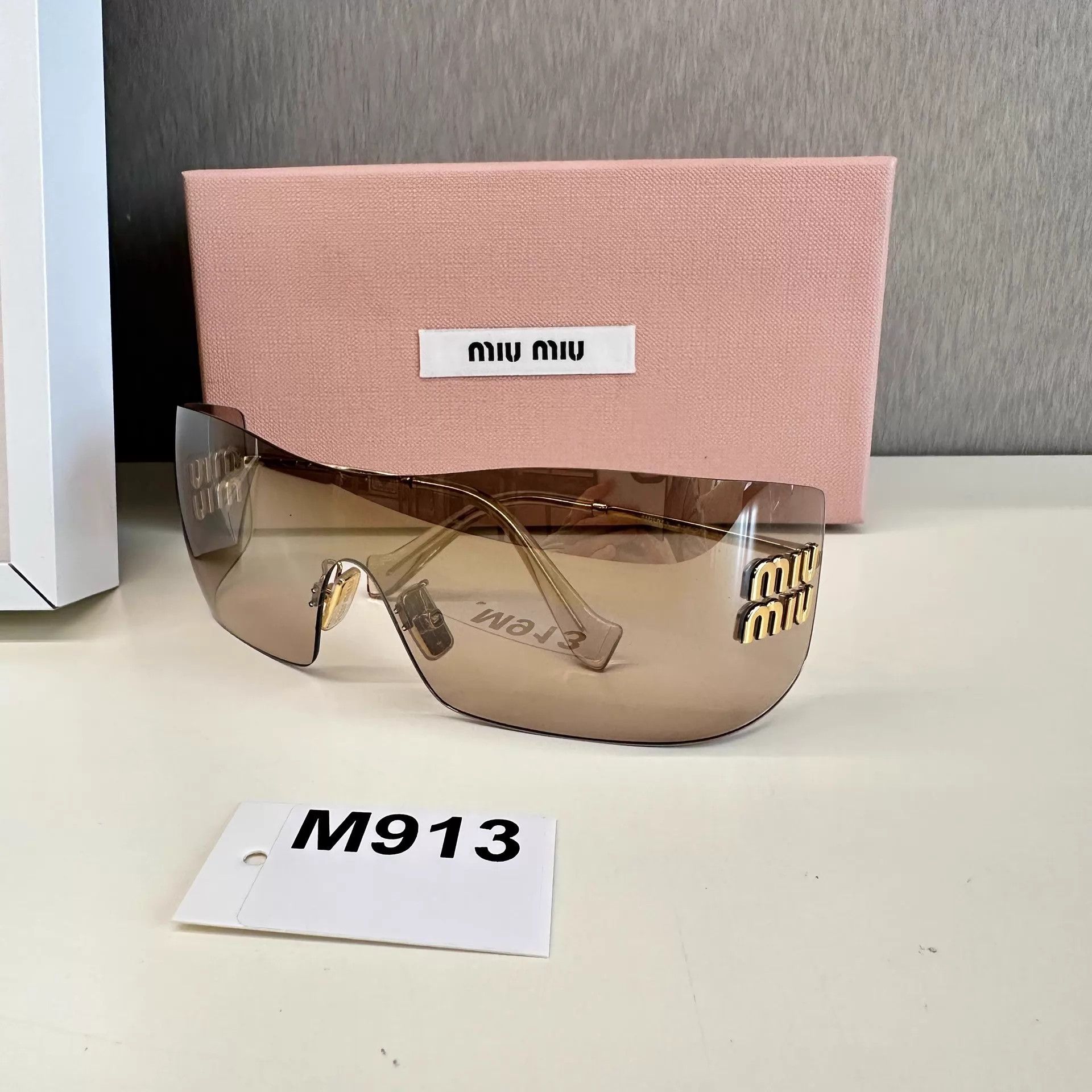 Miu Miu MIU MIU Frameless Shades, New, Case & Dust Bag, M913 Size ONE SIZE - 1 Thumbnail