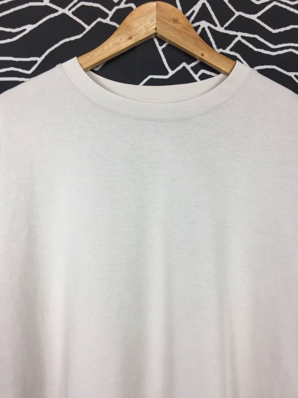 Japanese Brand × Uniqlo Uniqlo U AIRism Crew Neck Half Sleeve Tee Size US XXL / EU 58 / 5 - 3 Thumbnail